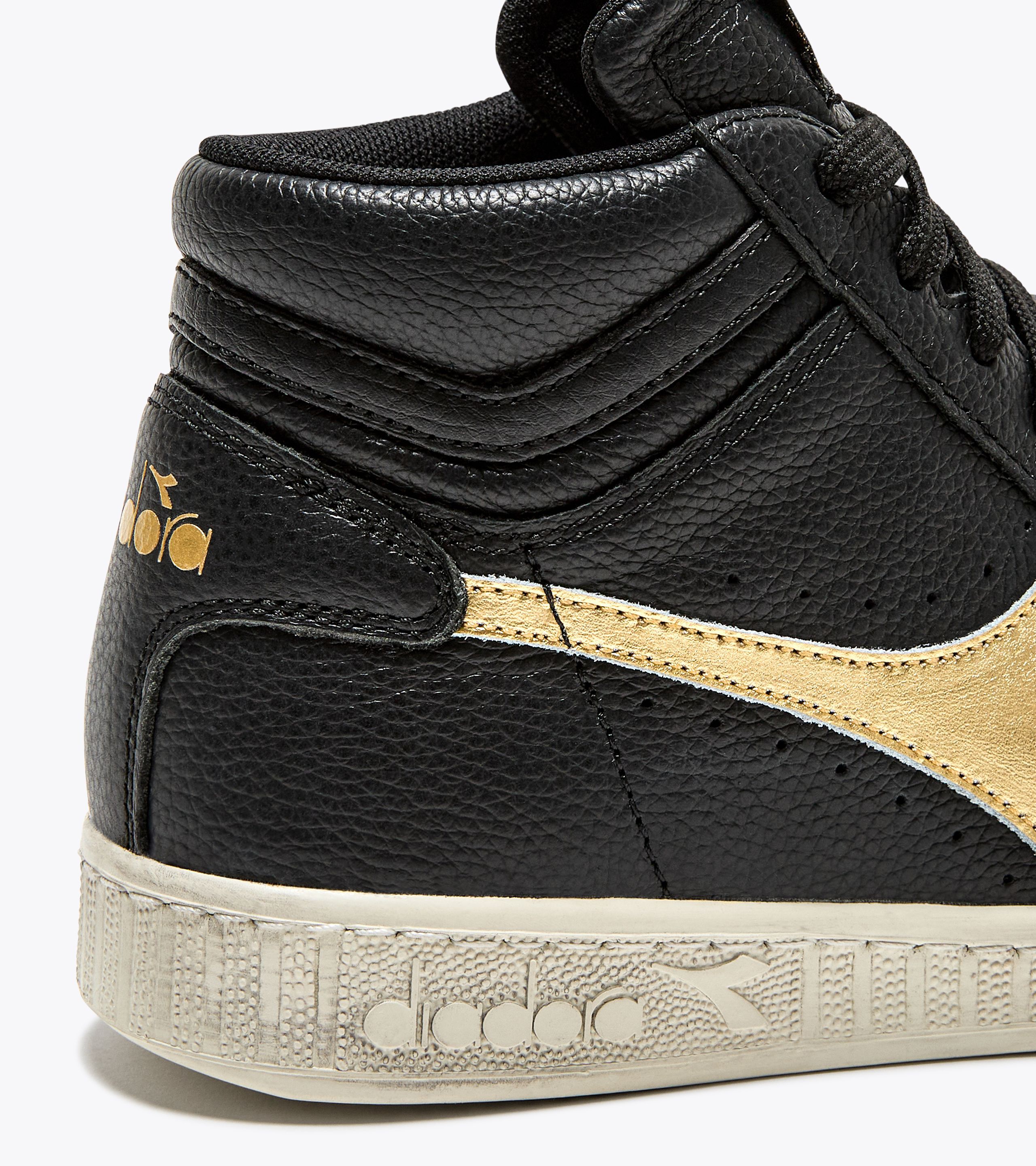 GAME L HIGH WAXED METAL WN Sports shoes Women Diadora Online Store JP