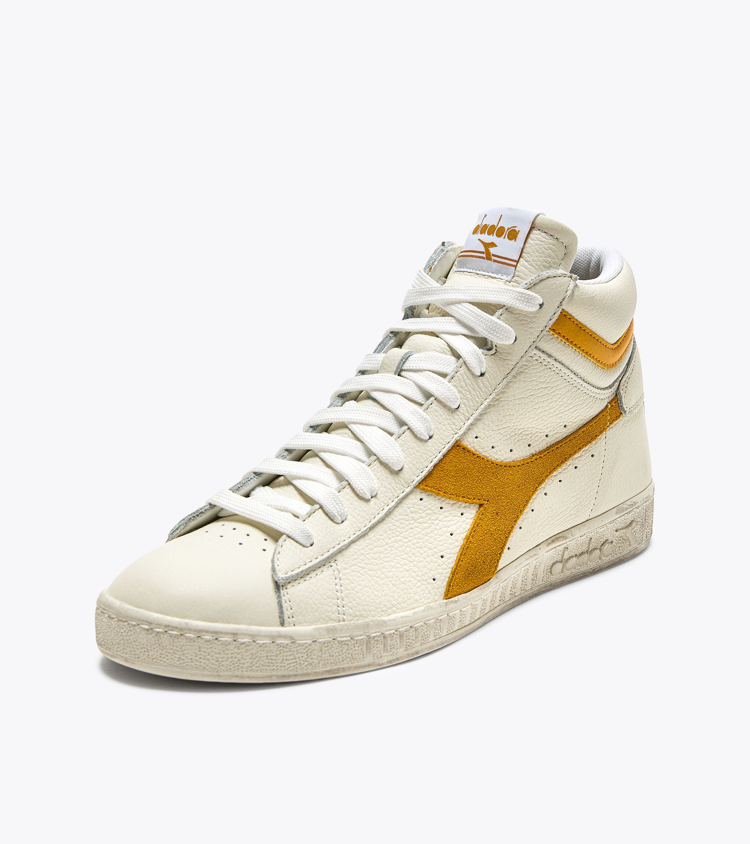 GAME L HIGH WAXED SUEDE POP
