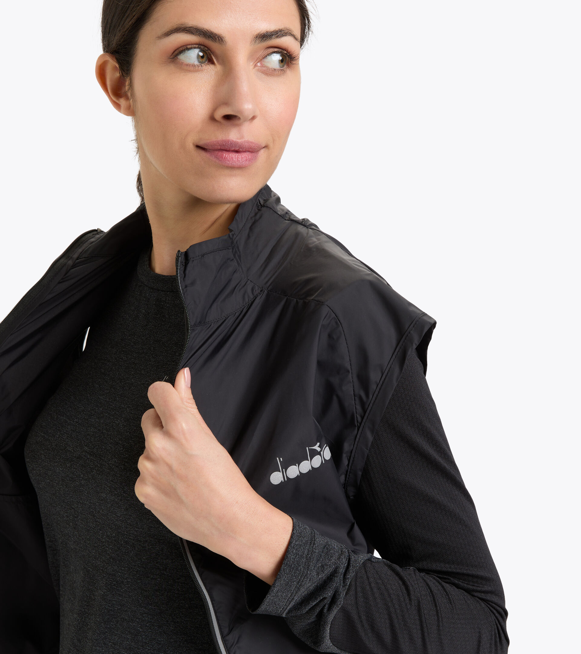 Multi-layered sleeveless vest - Women L. MULTILAYER VEST BE ONE BLACK - Diadora