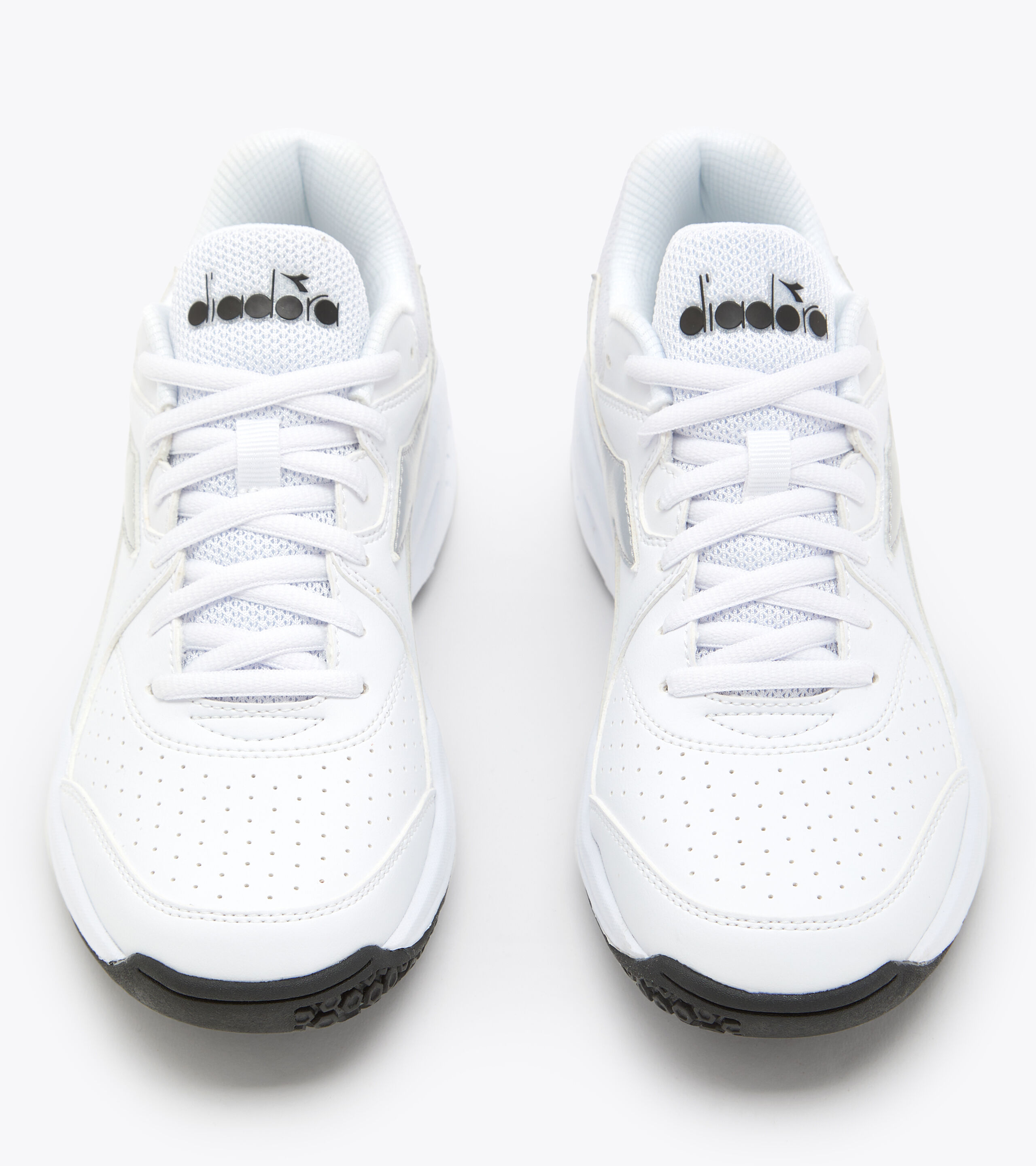 White and silver tennis sales shoes