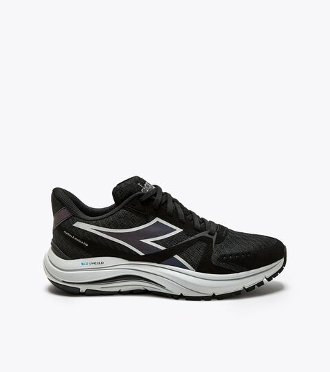 Running shoes - Women MYTHOS BLUSHIELD 8 VORTICE HIP W BLACK/SILVER - Diadora