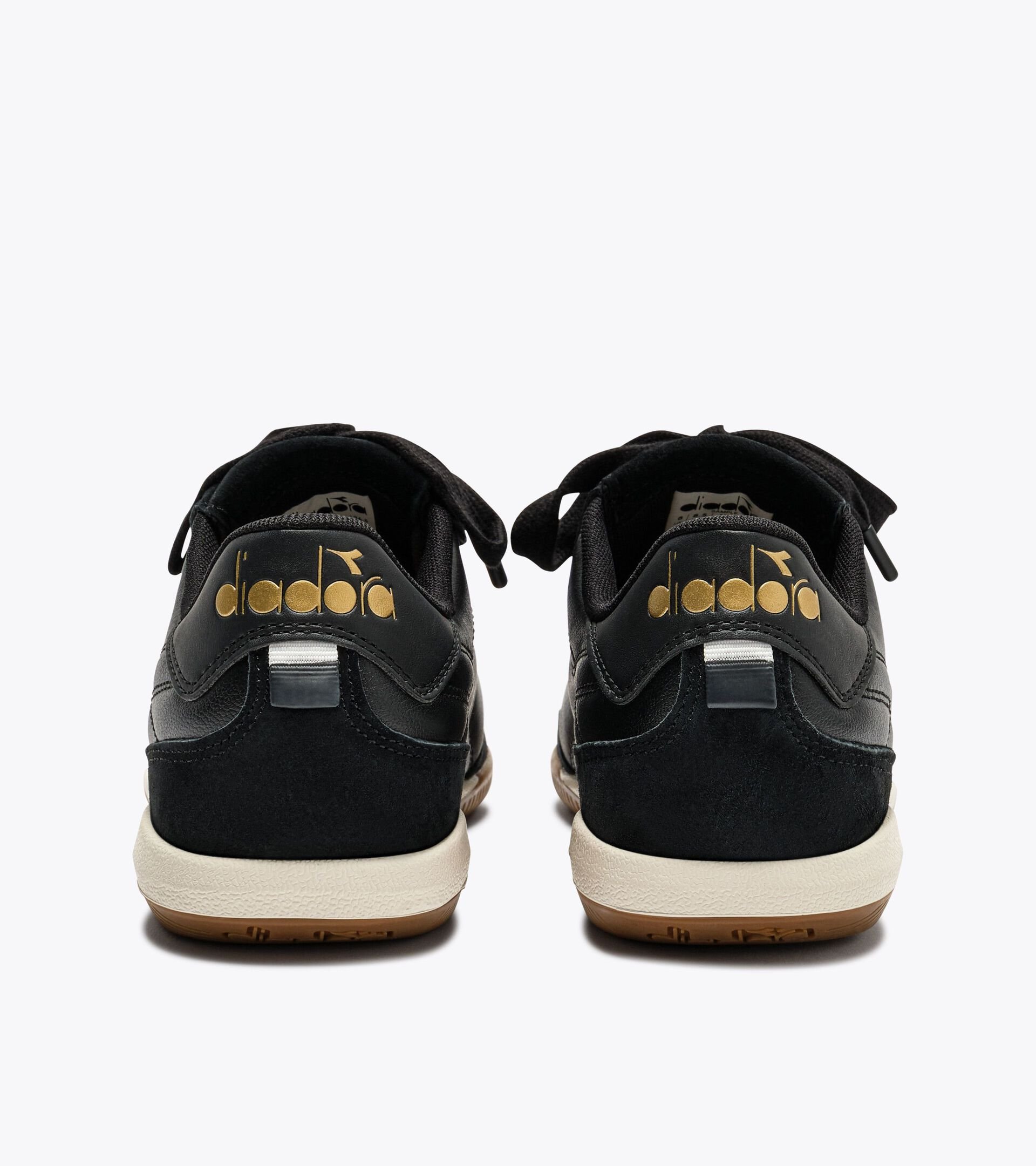Zapatilla terrace de piel - Para todos los g&eacute;neros GOLD INDOOR NEGRO - Diadora