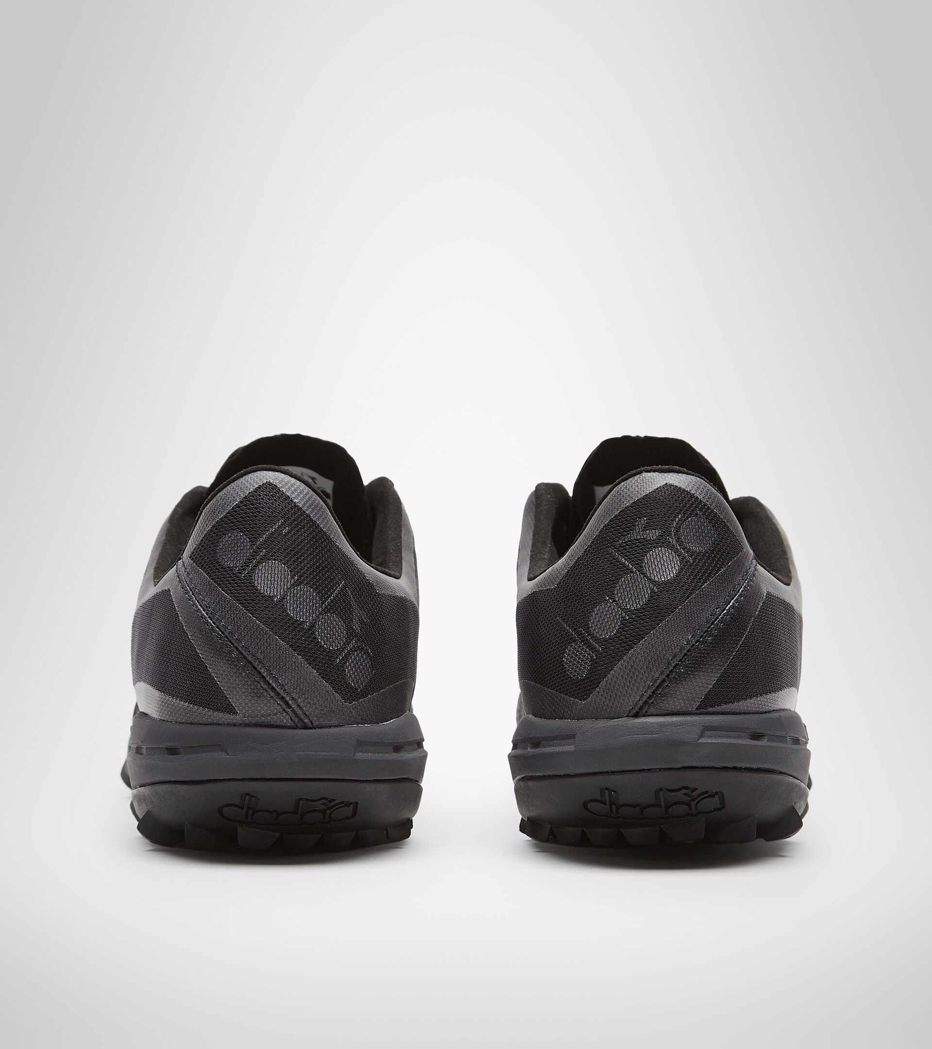 Futsal boot - Specific outsole for synthetic/hard grounds BRASIL SALA TF ANTHRACITE/BLACK/SILVER DD - Diadora