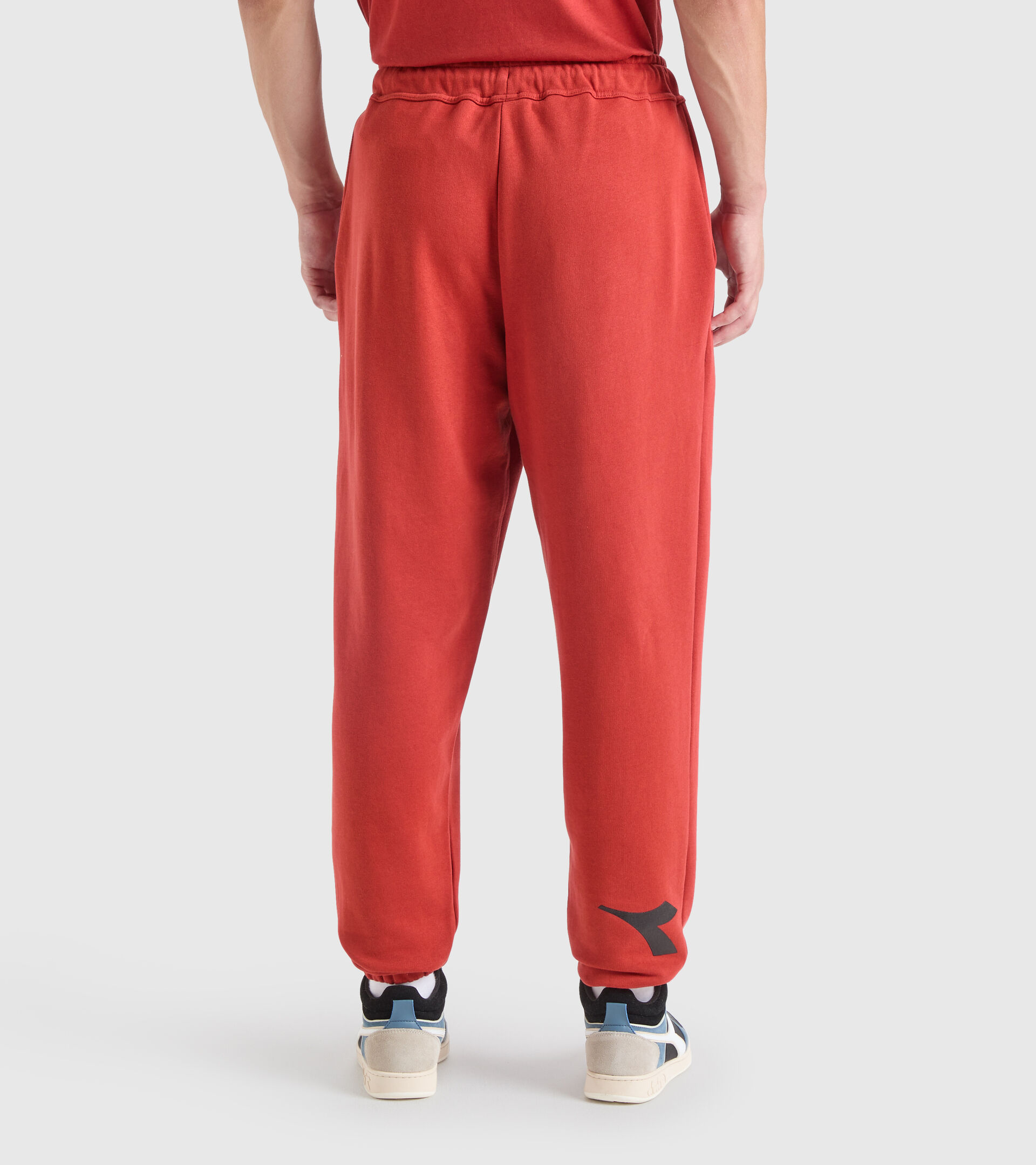 Sporthose aus Baumwolle - Unisex PANT MANIFESTO BOSSA NOVA BRAUN - Diadora