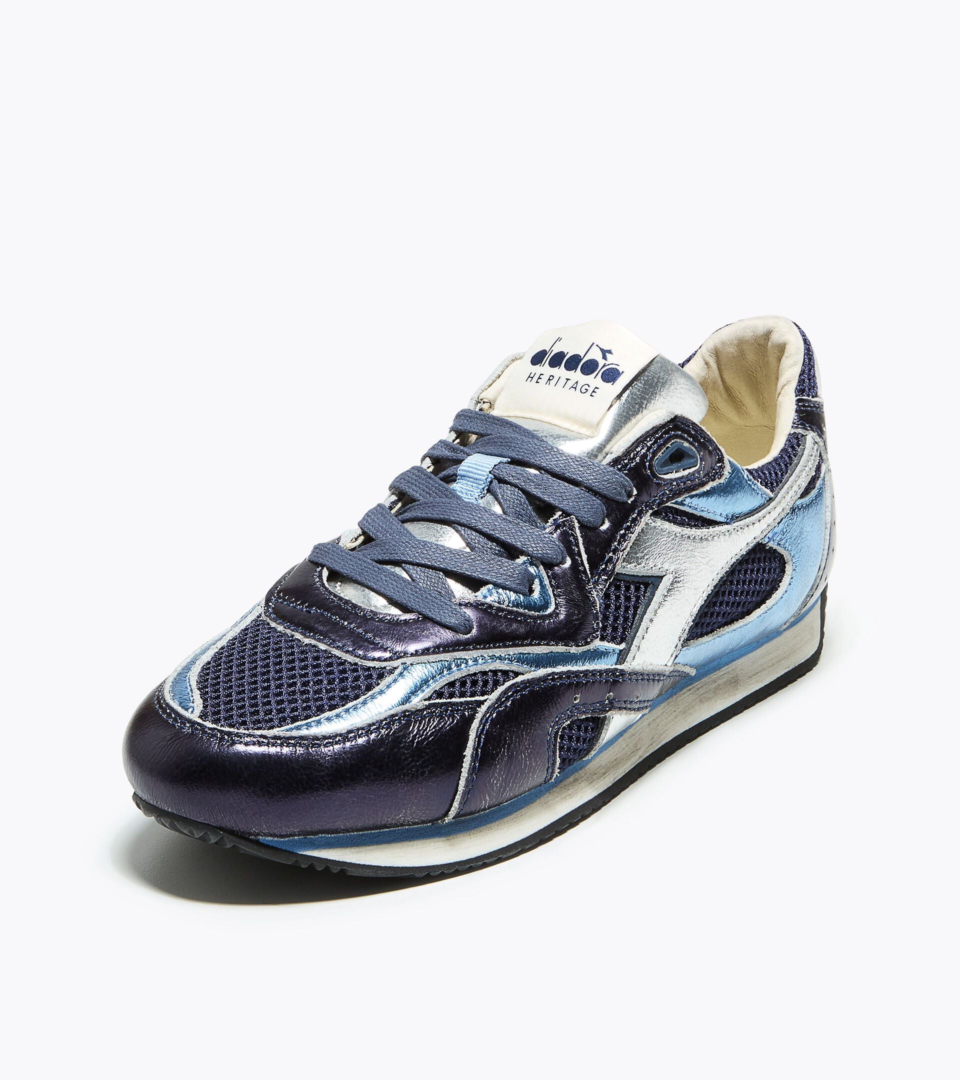 Heritage Sneaker in Laminated Leather - Low-Profile - Women&rsquo;s EQUIPE REVENGE METAL WN BLUE BELL - Diadora