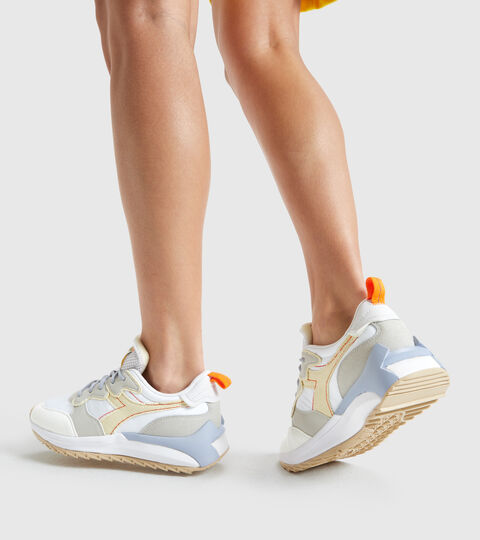 JOLLY CANVAS WN, BLANCHE Chaussures de sport - Femme JOLLY CANVAS WN BLANCHE - Diadora