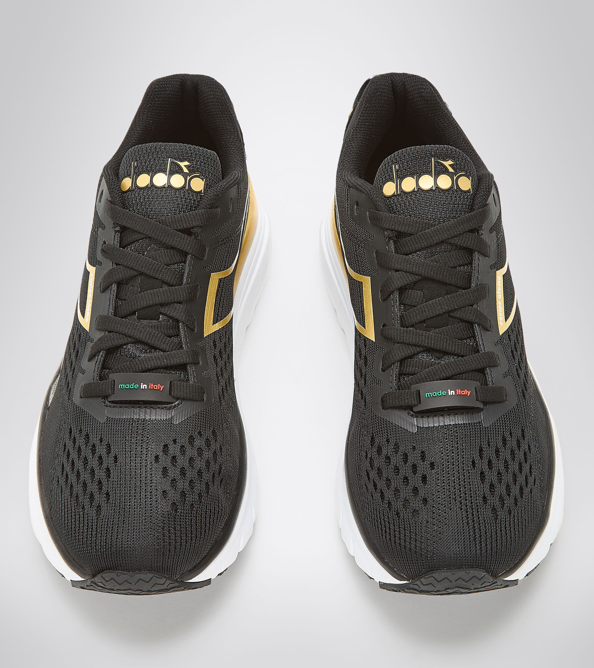 Chaussures de running Made in Italy - Femme EQUIPE ATOMO W NERO/ORO/BIANCO - Diadora