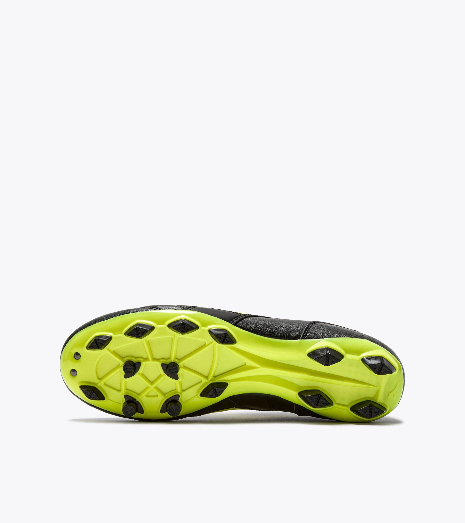Calcio boots for firm grounds - Men&rsquo;s
 BRASIL ICON R LPU BLACK/FLUO YELLOW DIADORA - Diadora