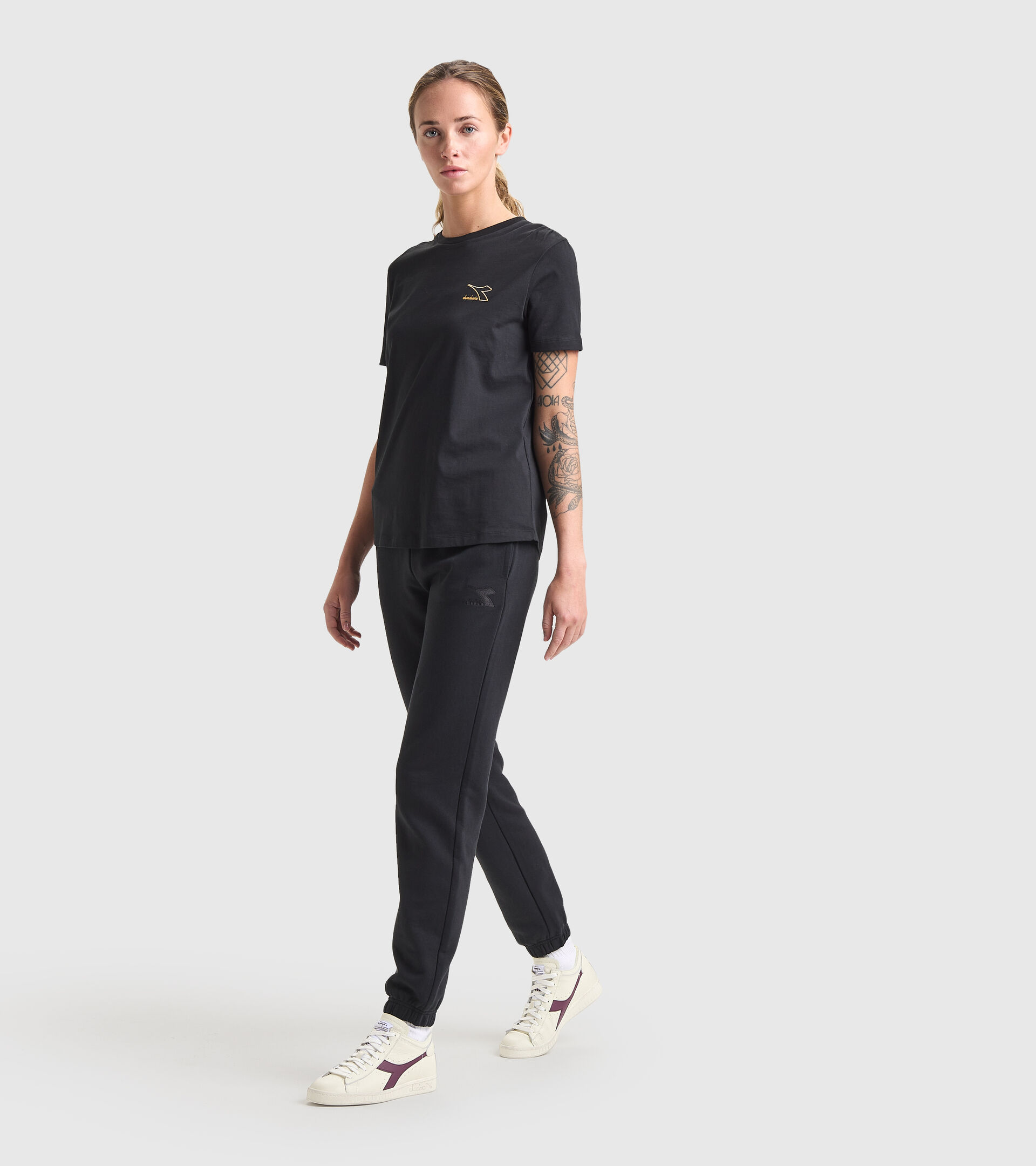 T-shirt sportiva - Donna L.T-SHIRT SS FLOUNCE NERO - Diadora