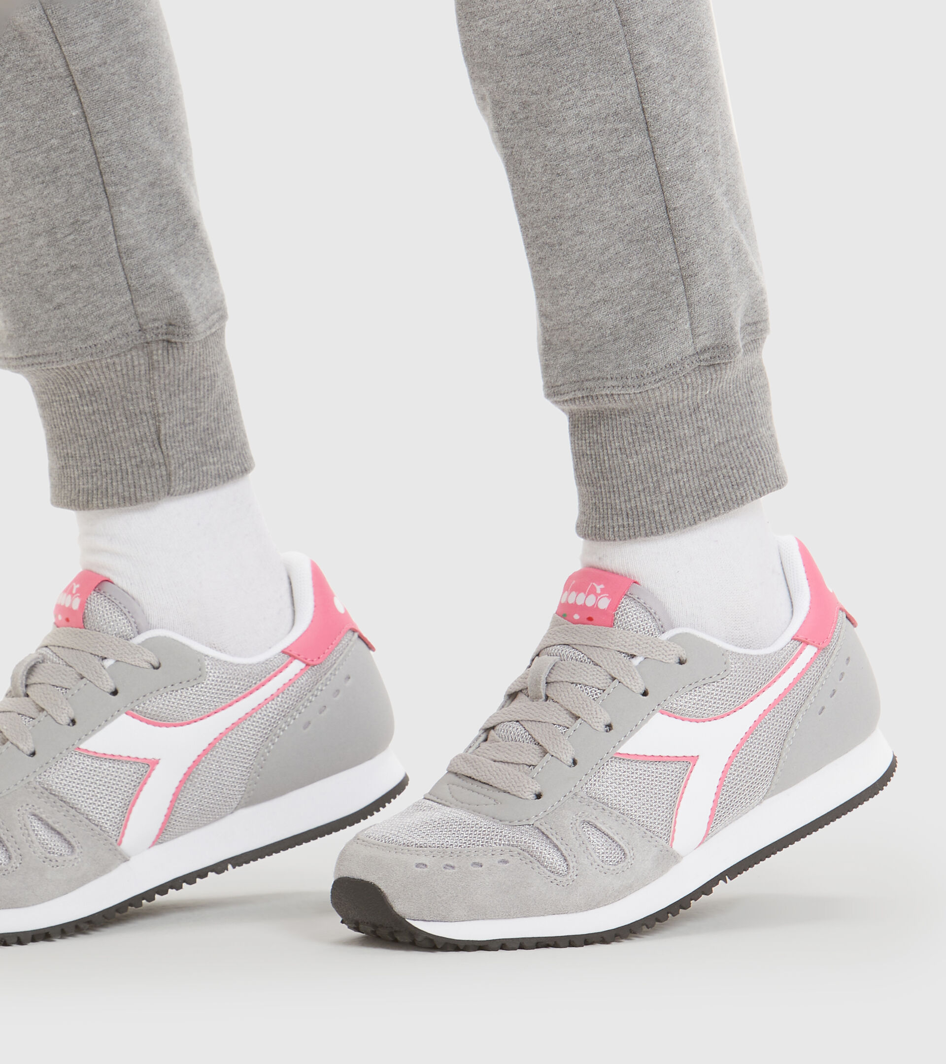 Sports shoes - Youth 8-16 years SIMPLE RUN GS PALOMA GREY - Diadora