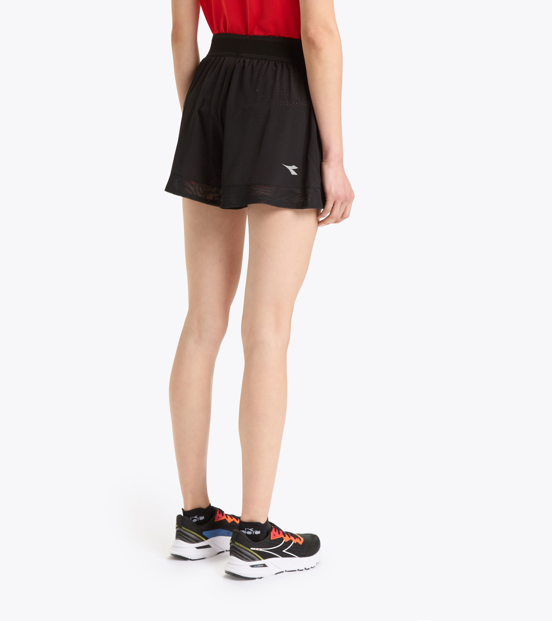 Double-layered shorts - Women L. DOUBLE LAYER SHORTS BE ONE BLACK - Diadora