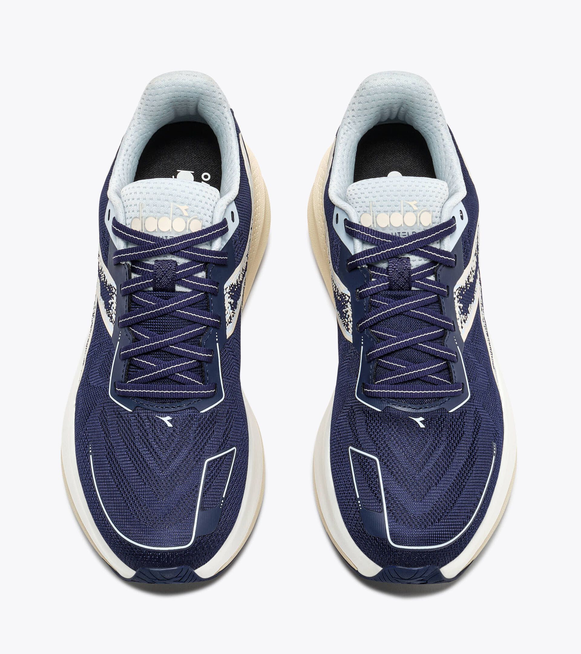 Running shoe - Stability and protection - Women&rsquo;s MYTHOS BLUSHIELD VIGORE V W BEACON BLUE /WHISPER WHITE - Diadora