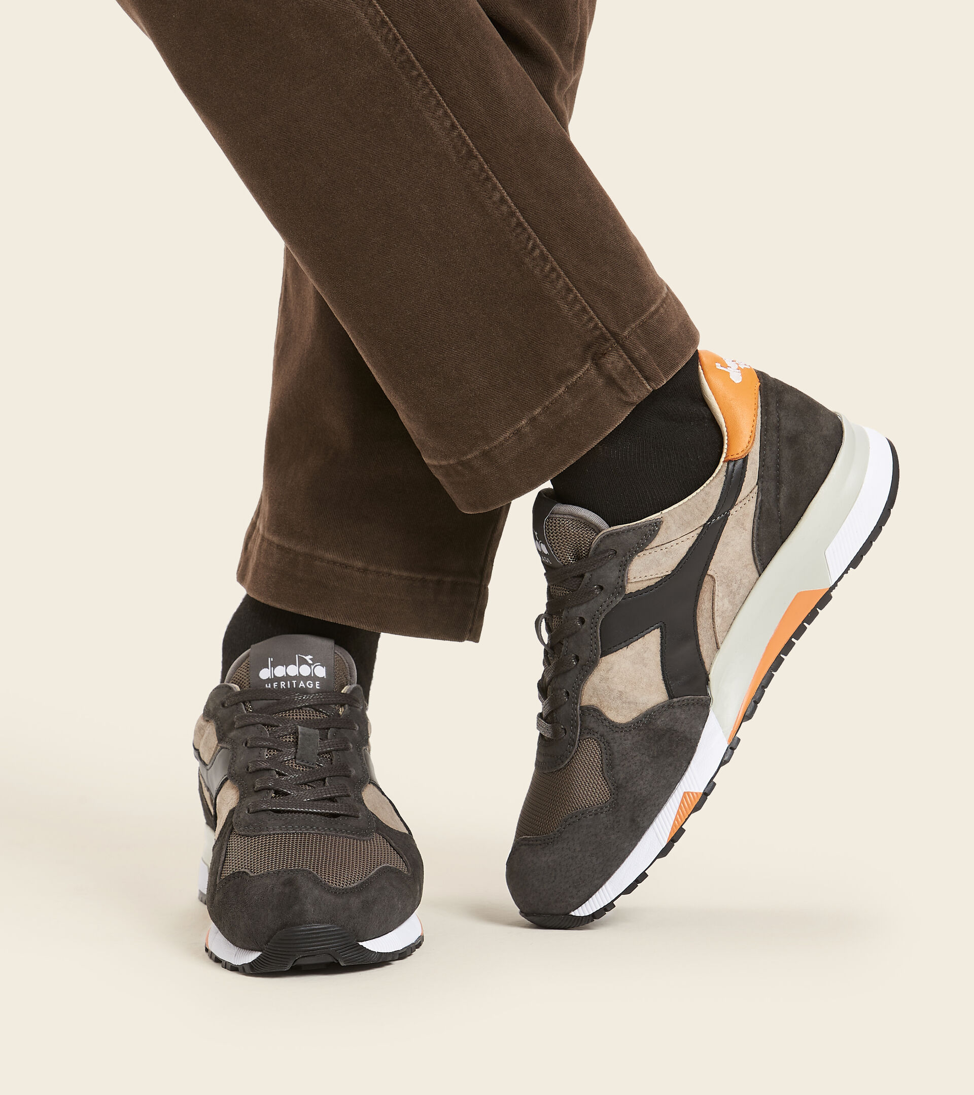 Footwear Heritage UOMO TRIDENT 90 SUEDE SW ARGENTO VISONE Diadora