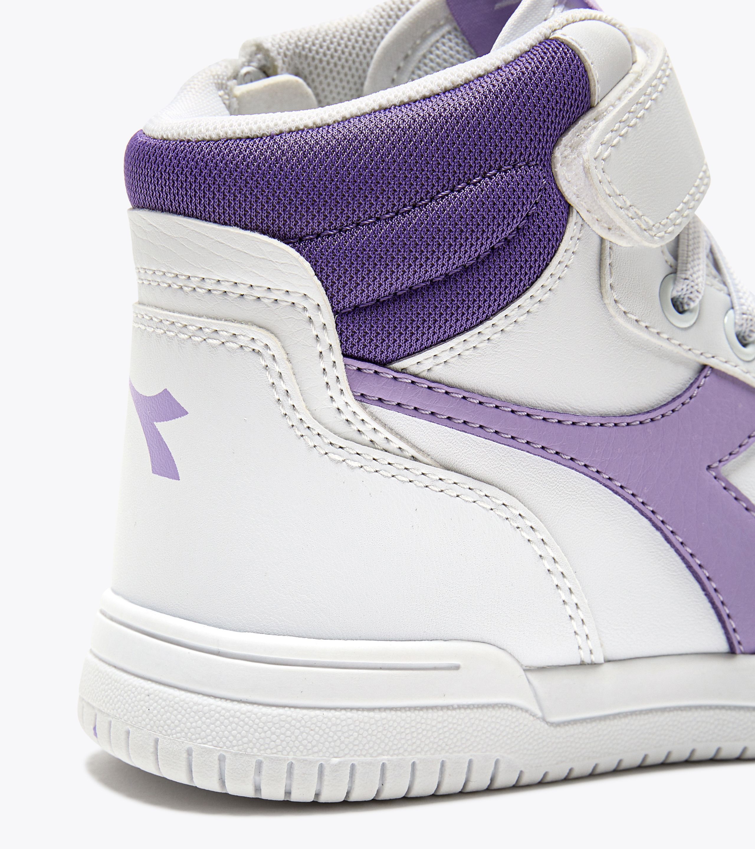 Playground diadora shop
