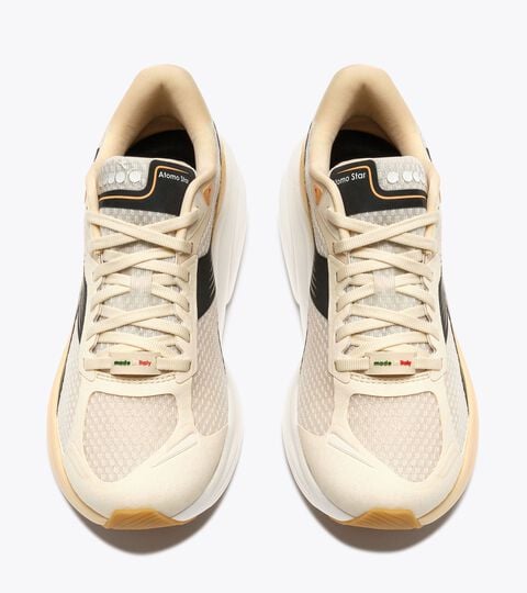 Made in Italy running shoe - Lightness and cushioning - All-Gender ATOMO STAR BUTTERCREAM /BLACK - Diadora