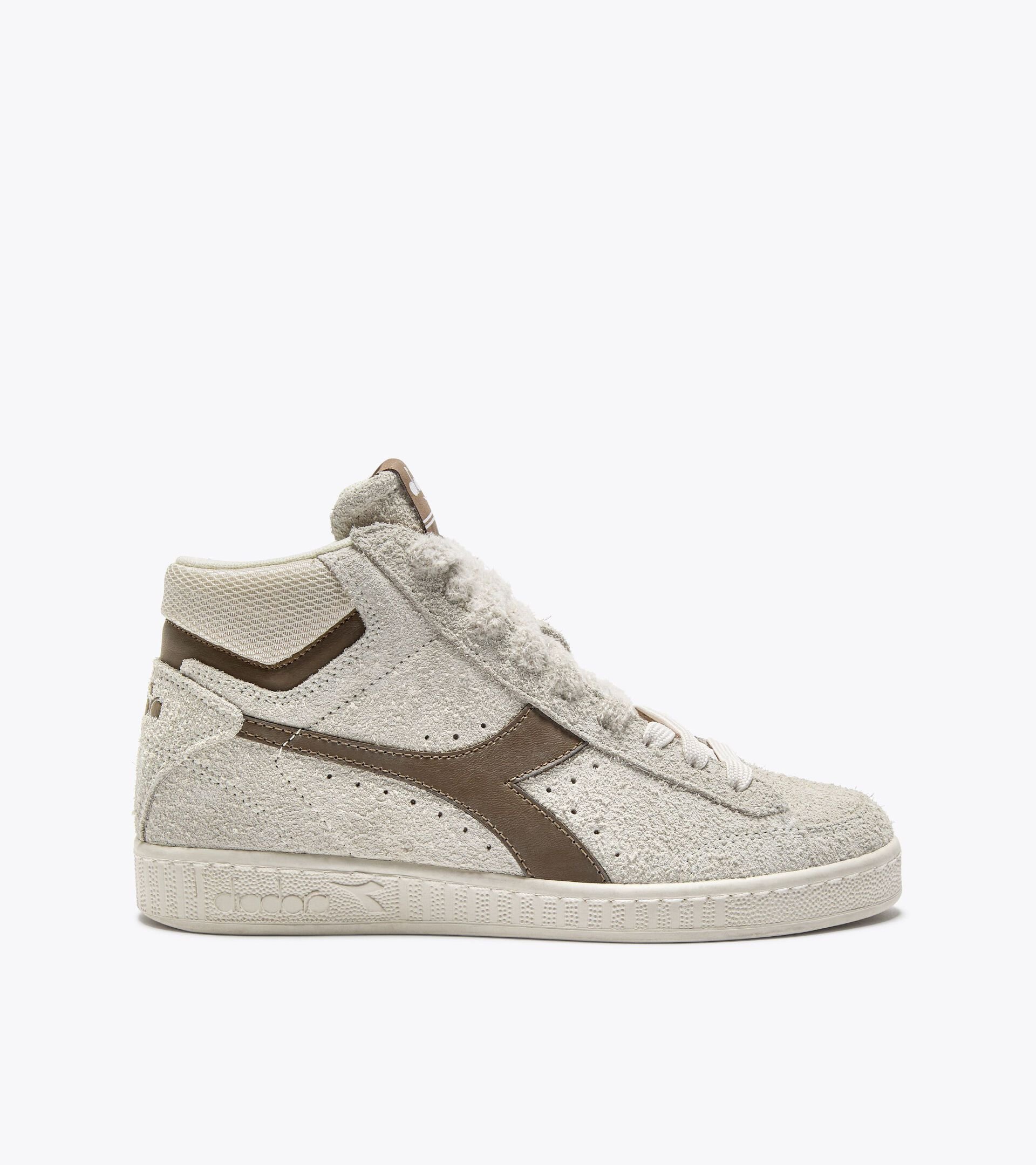 High-top retro-tennis sneaker - All-gender
 GAME HIGH SUEDE WAXED WHISPER WHITE - Diadora
