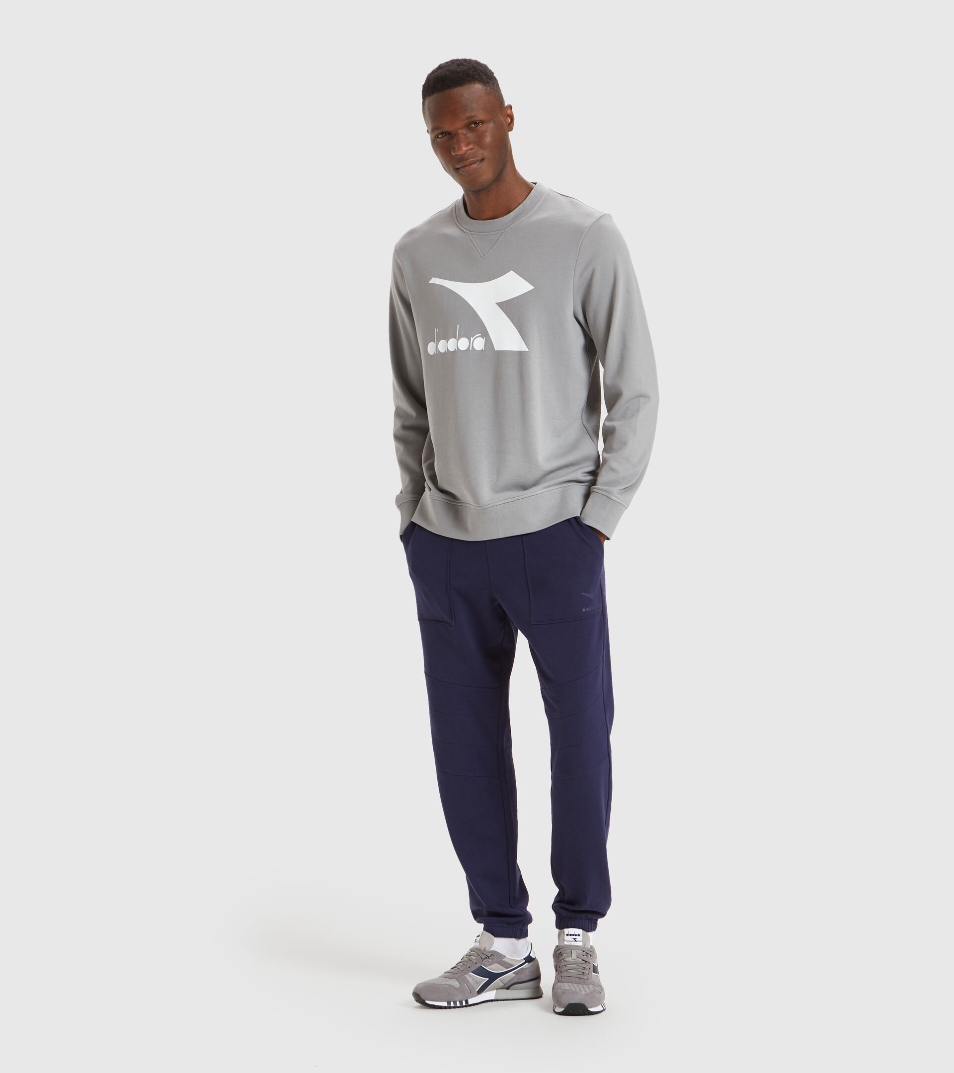 Crew-neck sweatshirt - Men SWEATSHIRT CREW LOGO CHROMIA GRAY MOUSE - Diadora