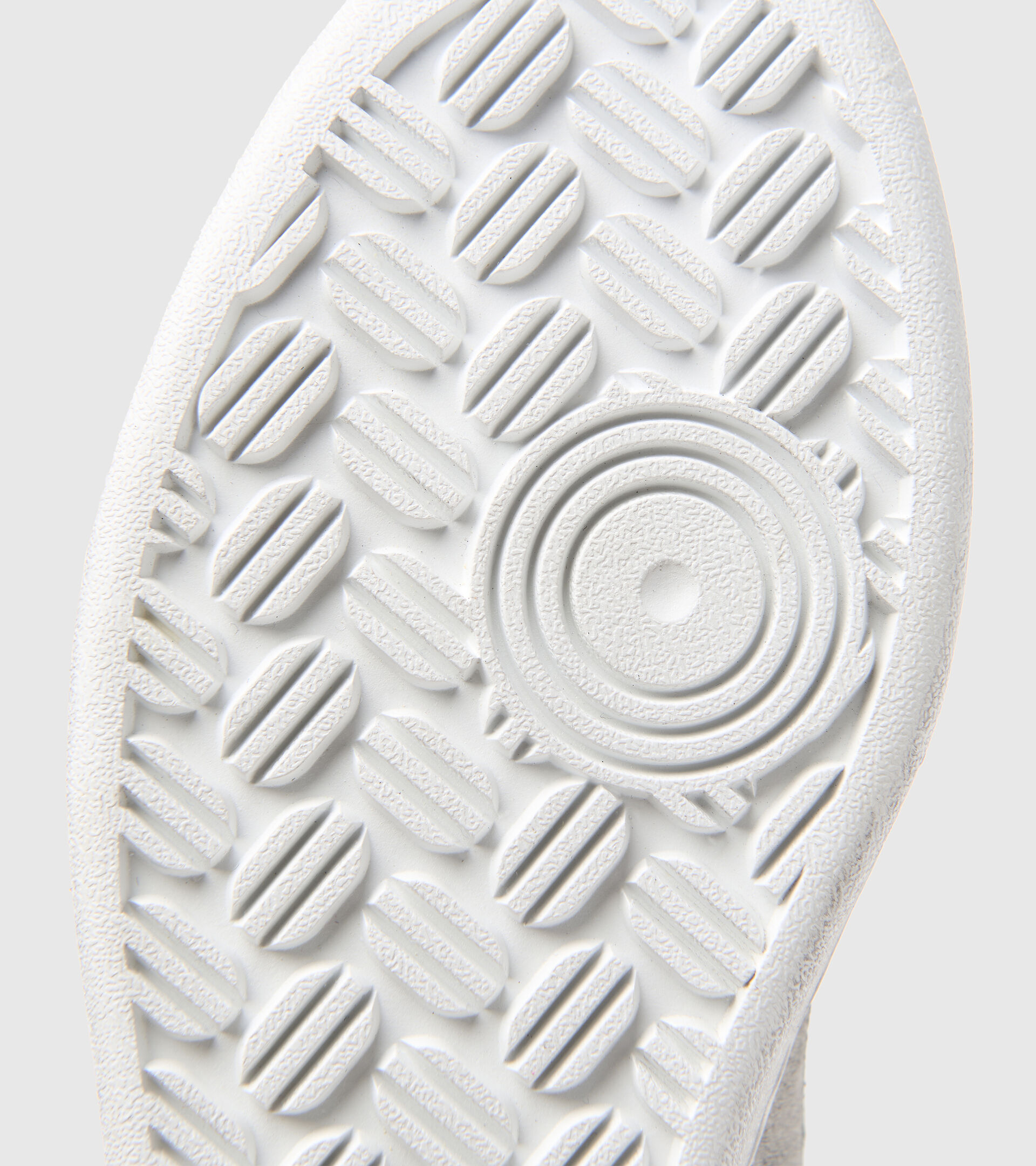 Sports shoes - Unisex MAGIC BASKET LOW ICONA LEATHER WHITE - Diadora
