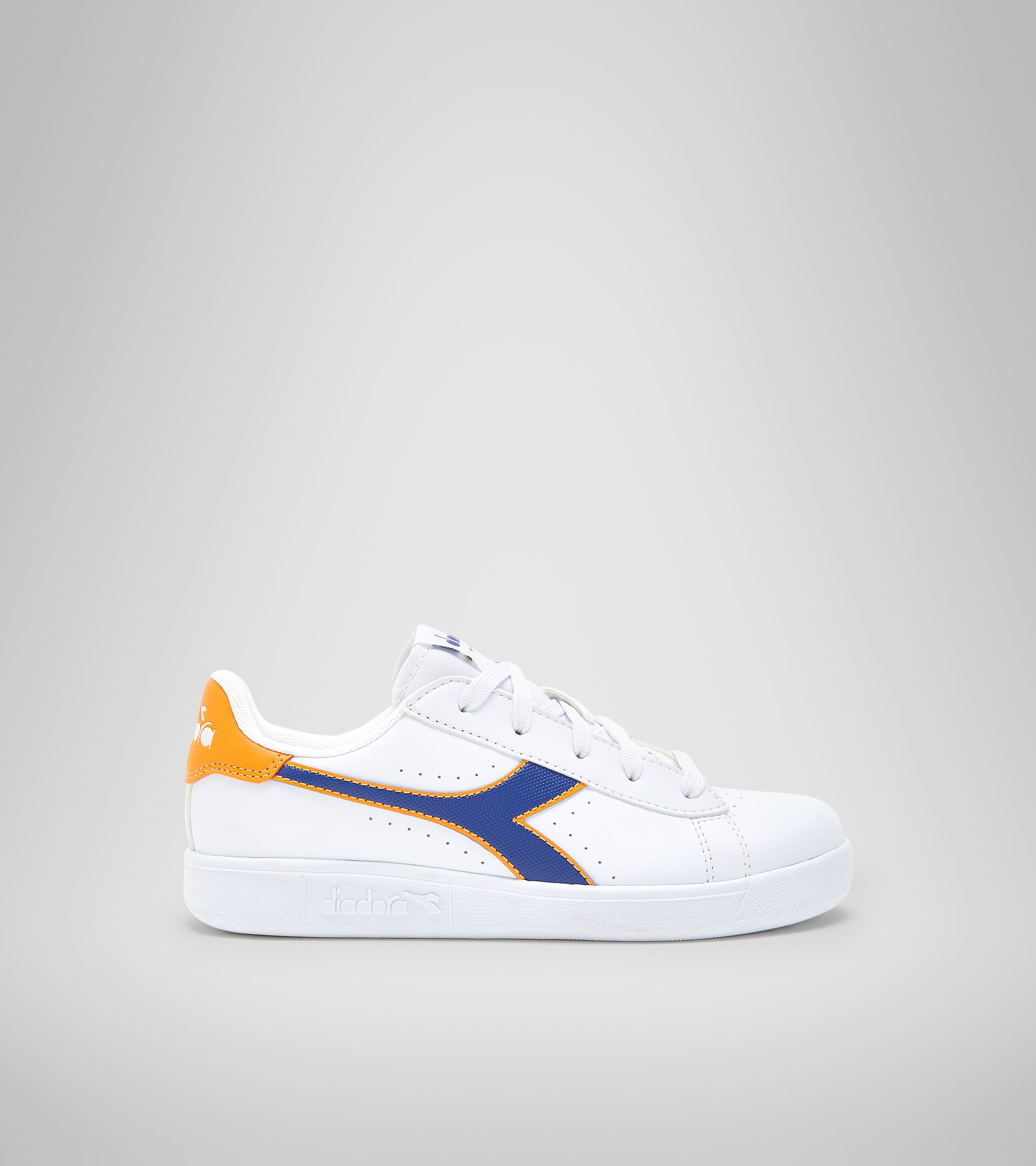 Sports shoes - Youth 8-16 years GAME P GS WHITE/BLUE QUARTZ - Diadora