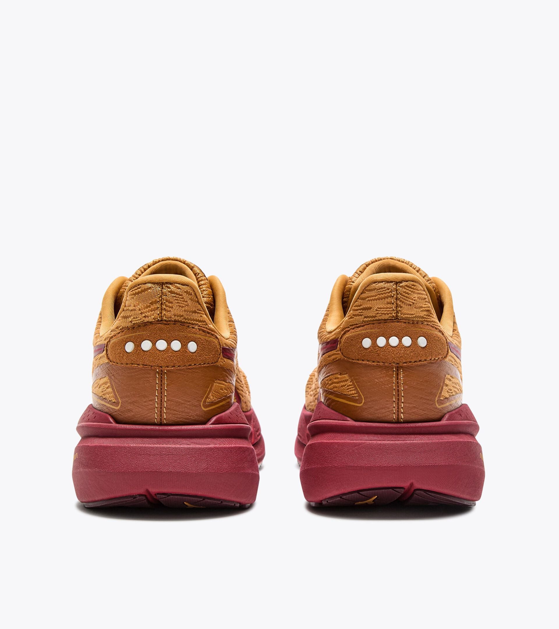 Running shoe - Comfort and stability - Women&rsquo;s NUCLEO 2 W HONEY YELLOW/RED DAHLIA - Diadora