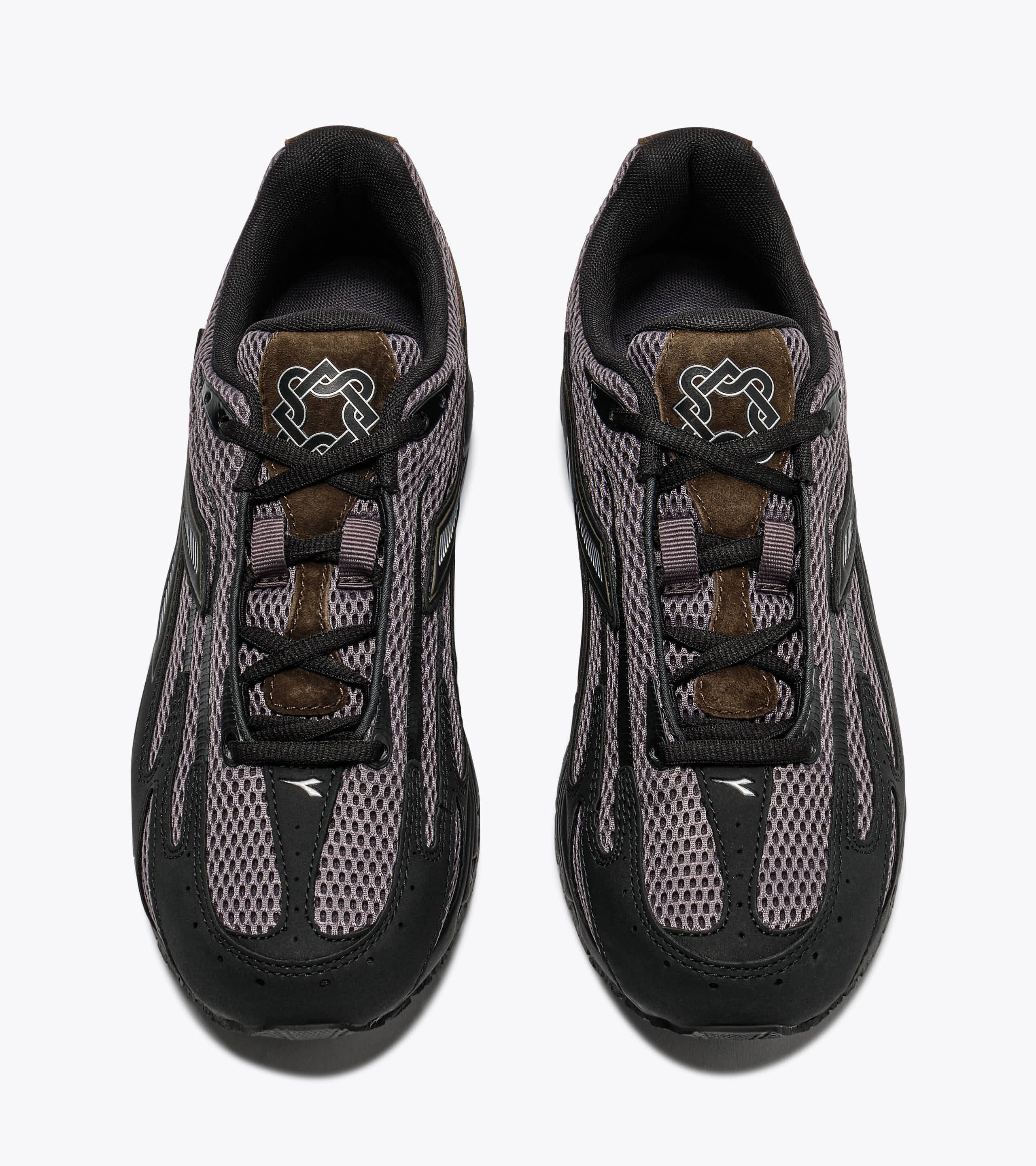 MYTHOS 280 LACK OF GUIDANCE 2 2000s-inspired trainers reimagined