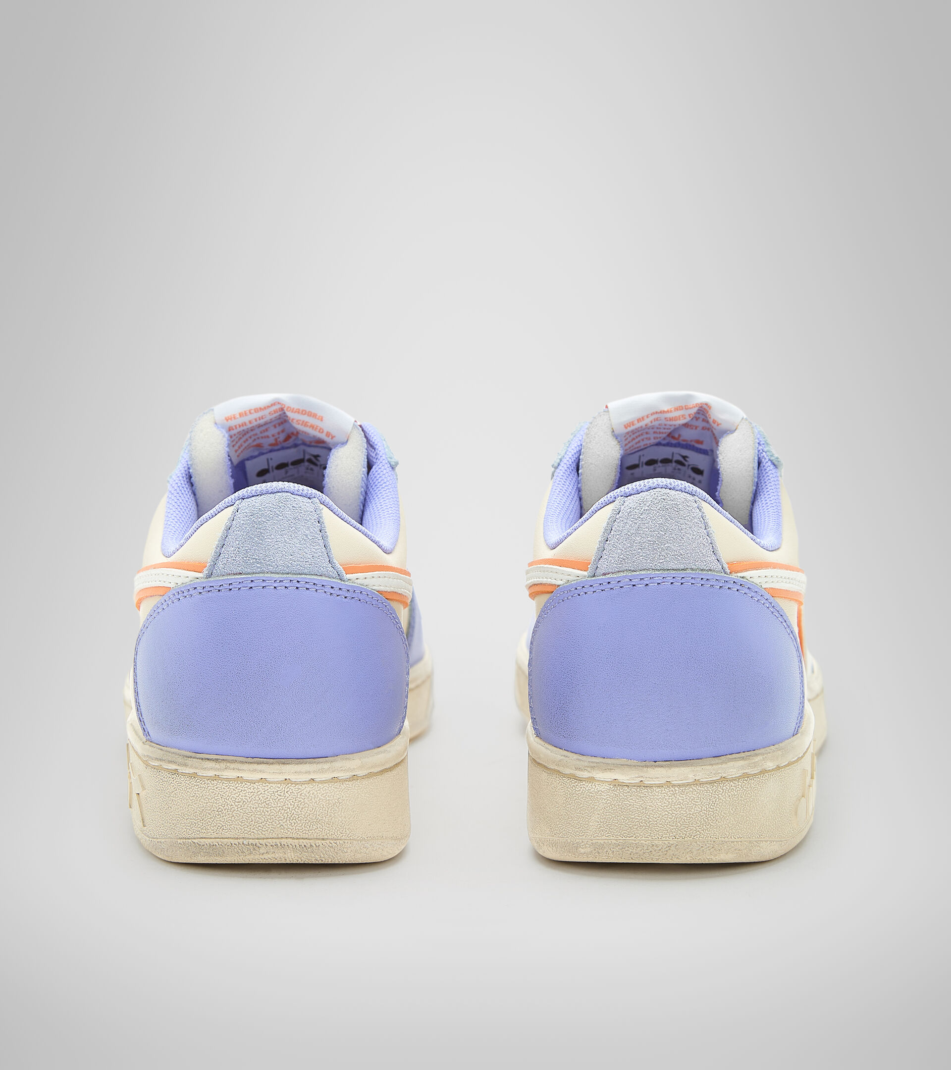 Sports shoes - Women MAGIC BASKET LOW ICONA WN JACARANDA/COSMIC SKY - Diadora