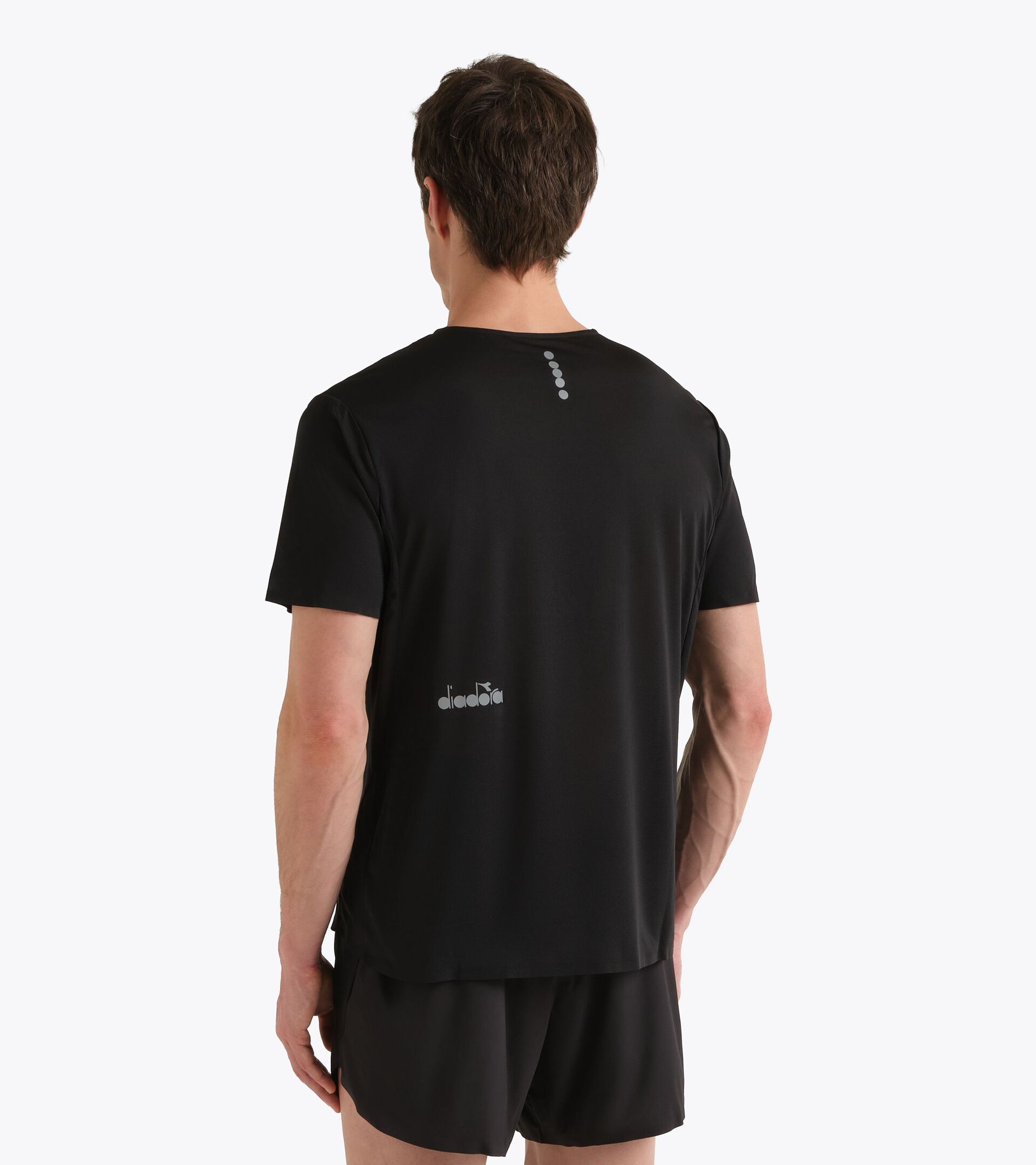 Camiseta FIBRAZERO superligera  - Running - Hombre SS T-SHIRT SUPER LIGHT FIBRAZERO NEGRO - Diadora