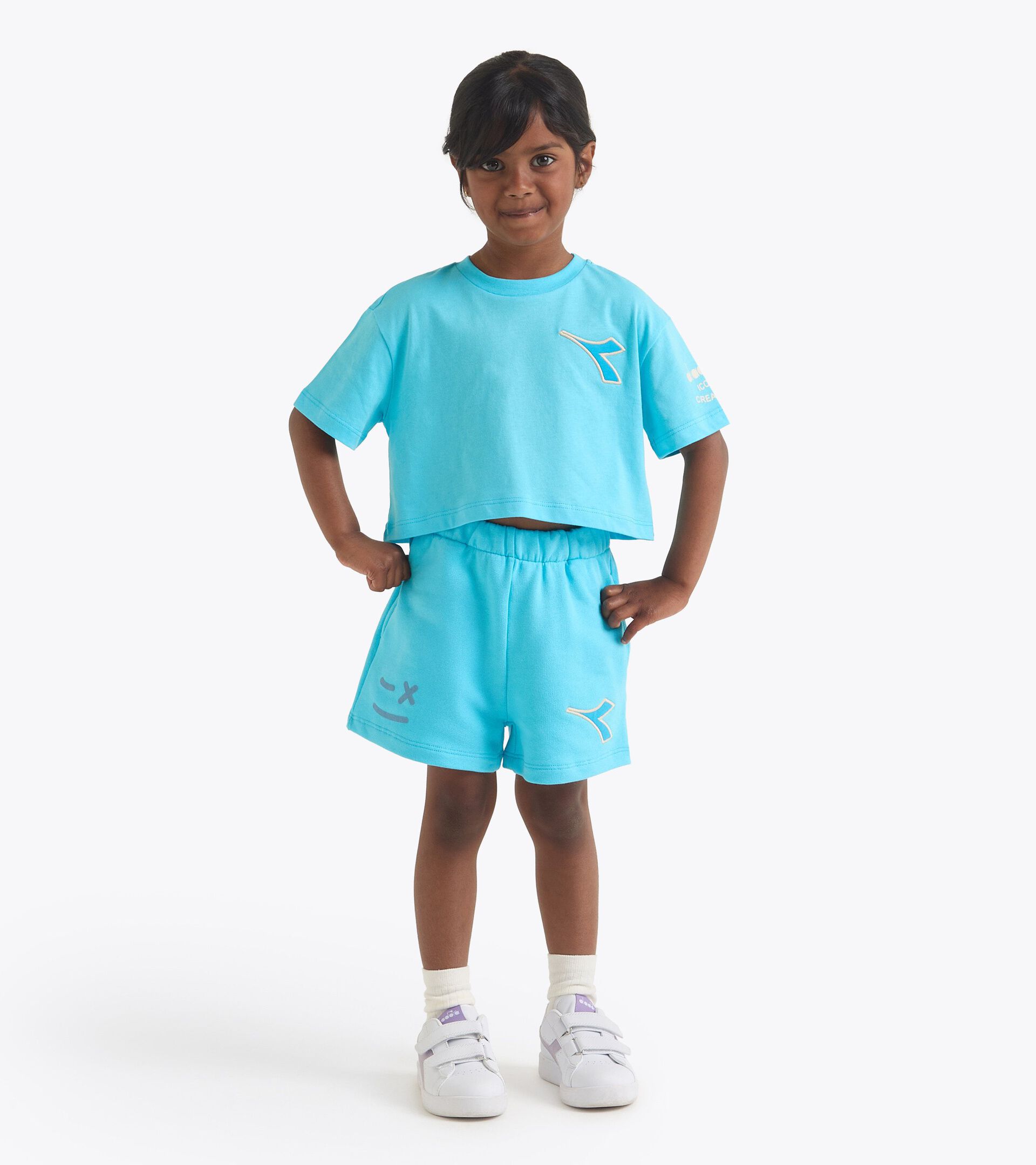 Pantalón jogger - Corte cómodo - Niña
JG. SET CANDY TD SKY - Diadora