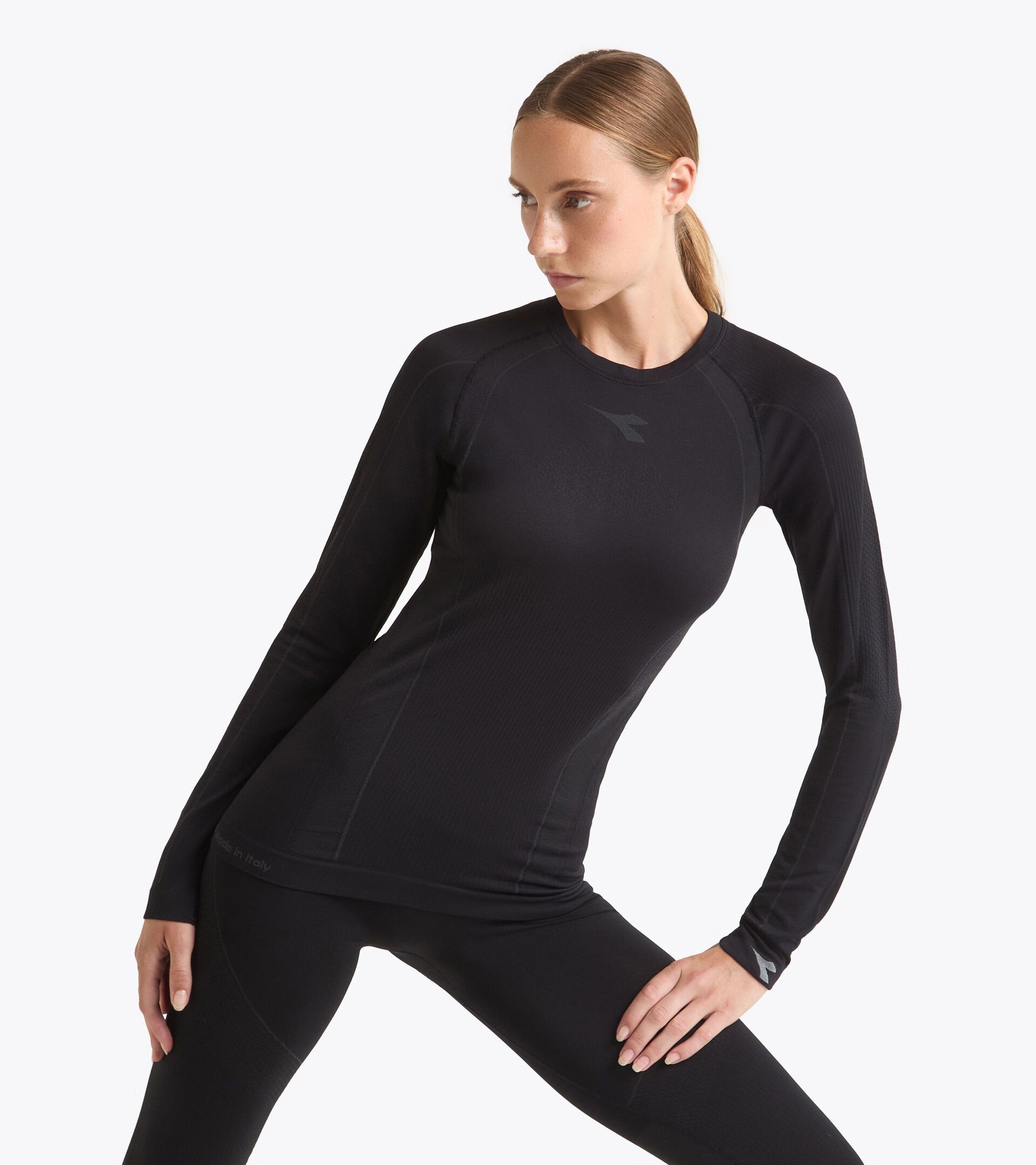 Camiseta t&eacute;cnica Made In Italy de manga larga&sect;Running&sect;Mujer STRATOZERO LS T-SHIRT W NEGRO - Diadora