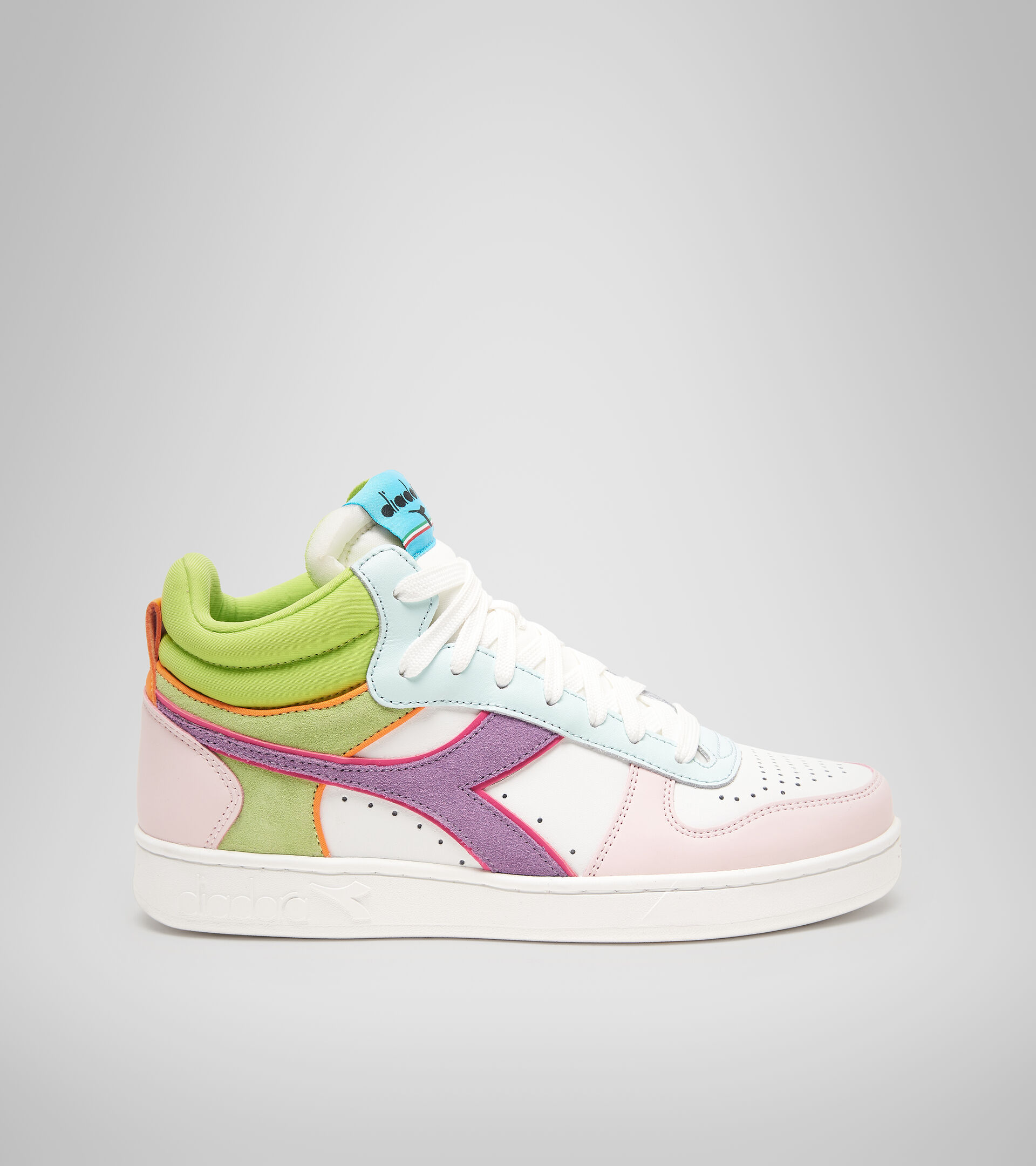 Sports shoes - Women MAGIC BASKET DEMI WN WHITE/POTPOURRI/BLUE GRASS - Diadora