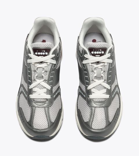 Zapatilla retro-running - Para todos los g&eacute;neros VELARA 280 GR SMLLA DE AMAPOLA /TRFA CHCT - Diadora