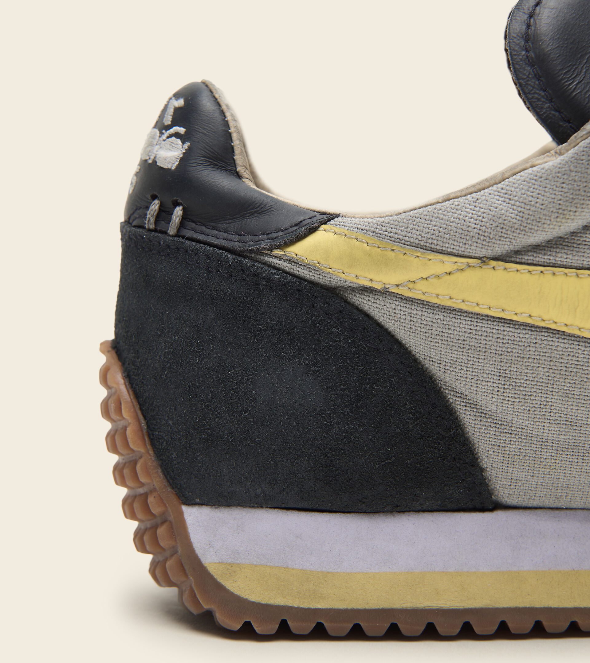 Heritage shoe - Unisex EQUIPE H DIRTY STONE WASH EVO STORM GRAY/PHANTOM - Diadora