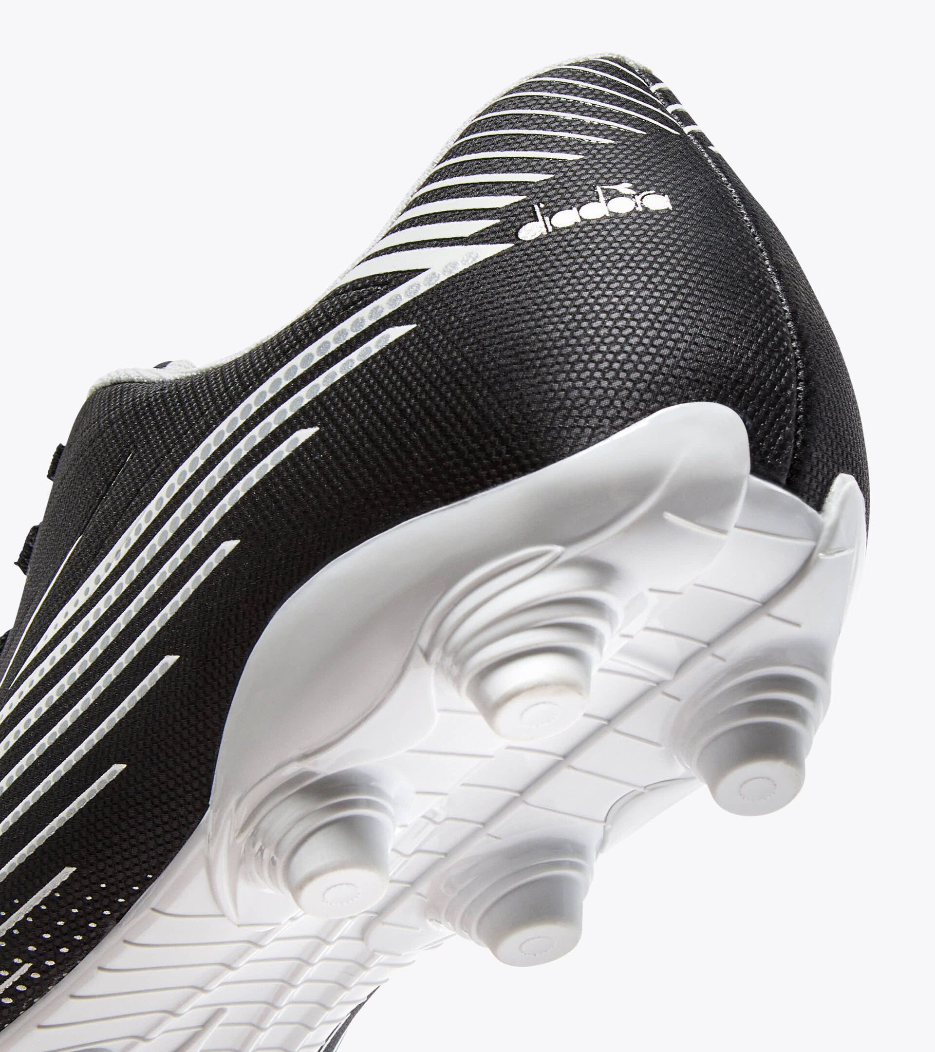 Bota de f&uacute;tbol para superficies compactas - Hombre PICHICHI 8 MG14 NEGRO/BLANCO - Diadora