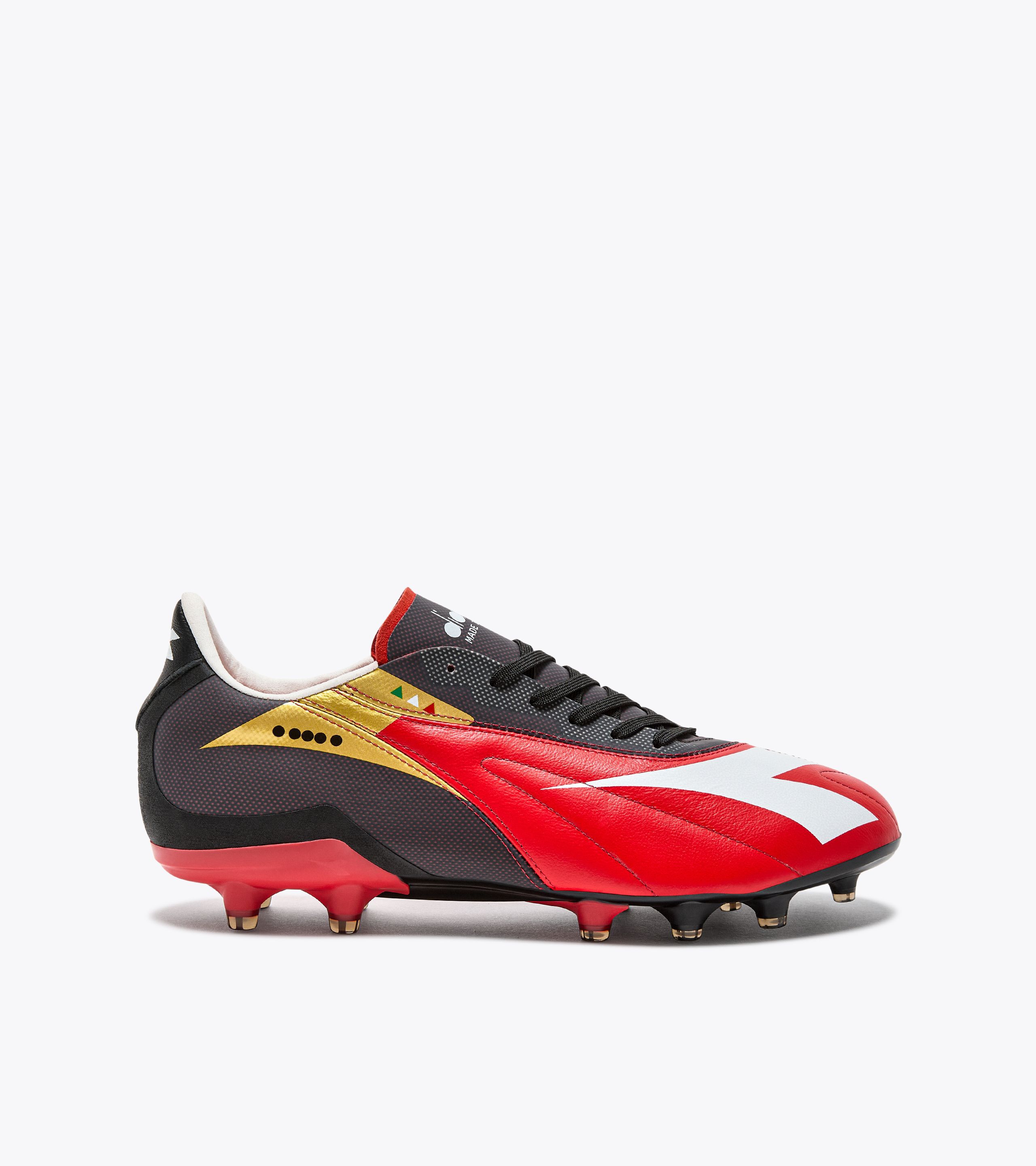 Men s Football Boots and Accessories Diadora Online Shop