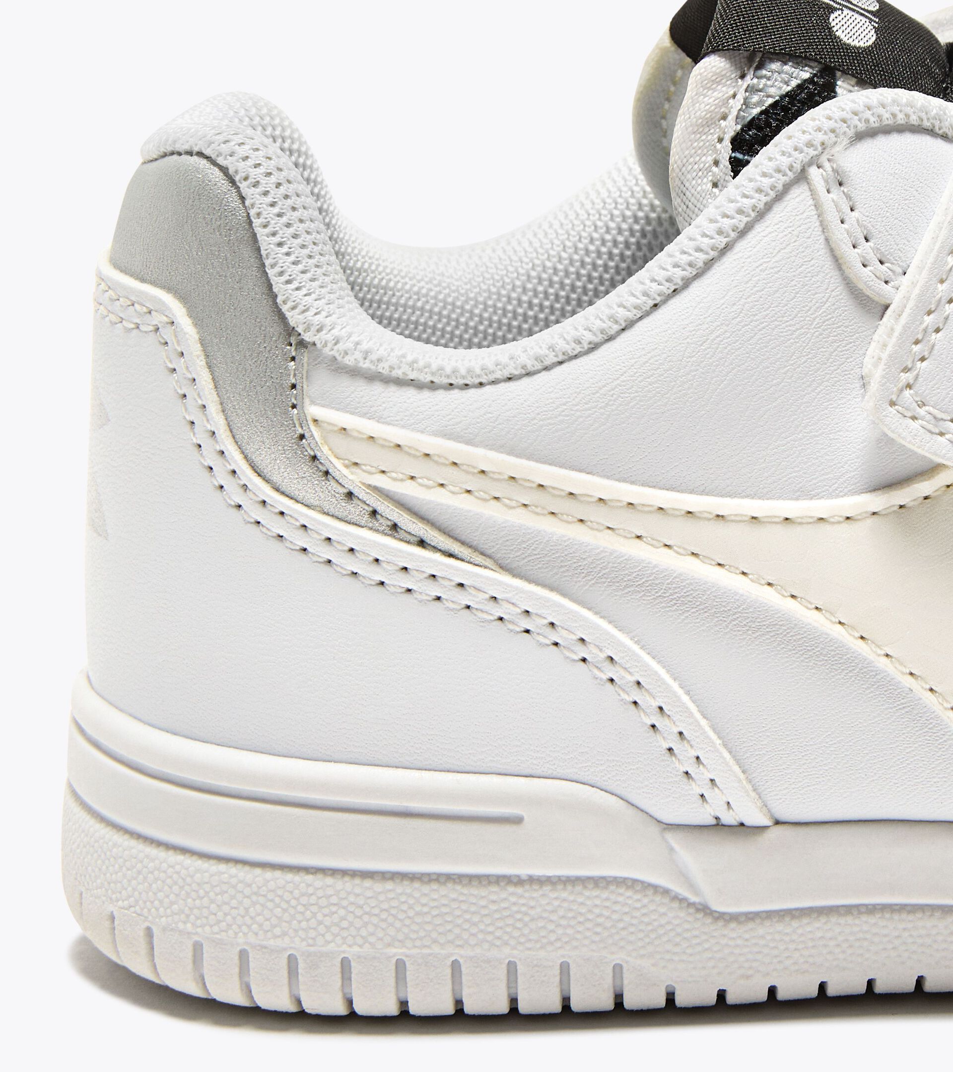 Sports shoes - Girls - 4-8 years old RAPTOR LOW SPOTTED PS WHITE/BLACK/SILVER - Diadora