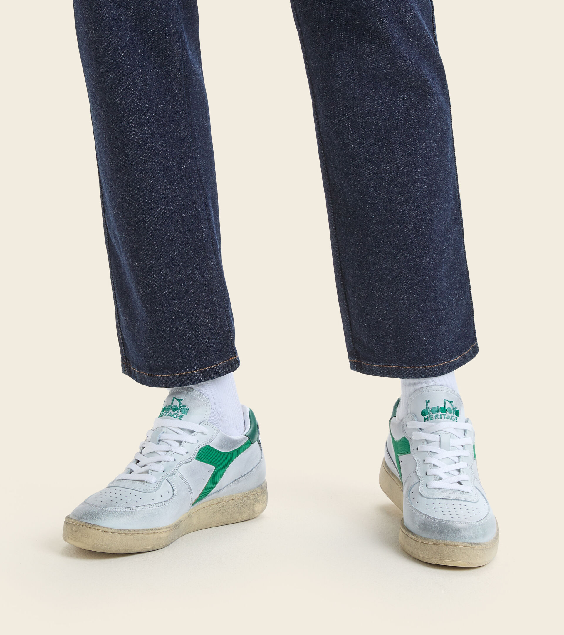 Heritage shoes - Unisex MI BASKET LOW USED WHITE/VERDANT GREEN - Diadora