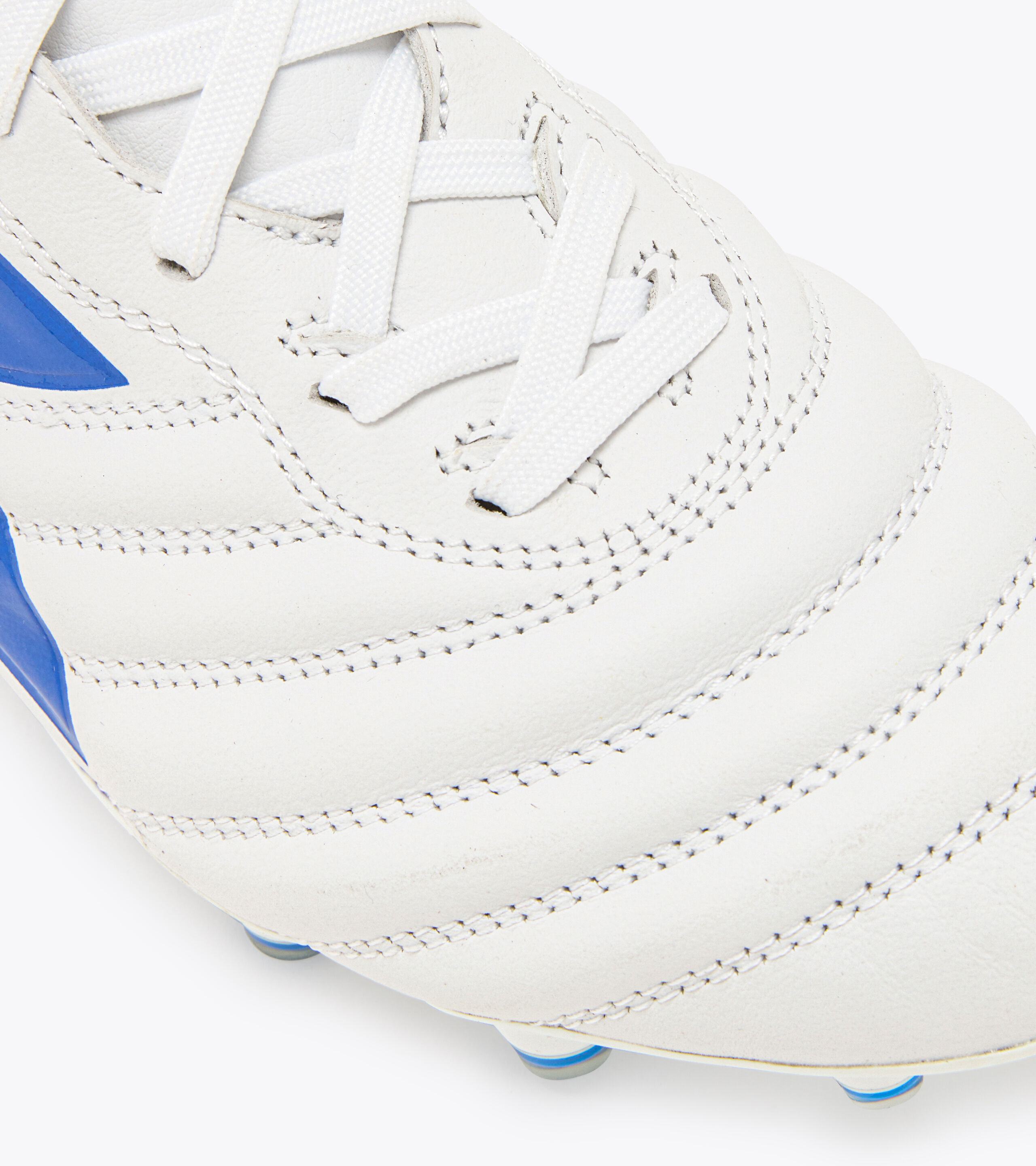 Sites to buy football boots sale