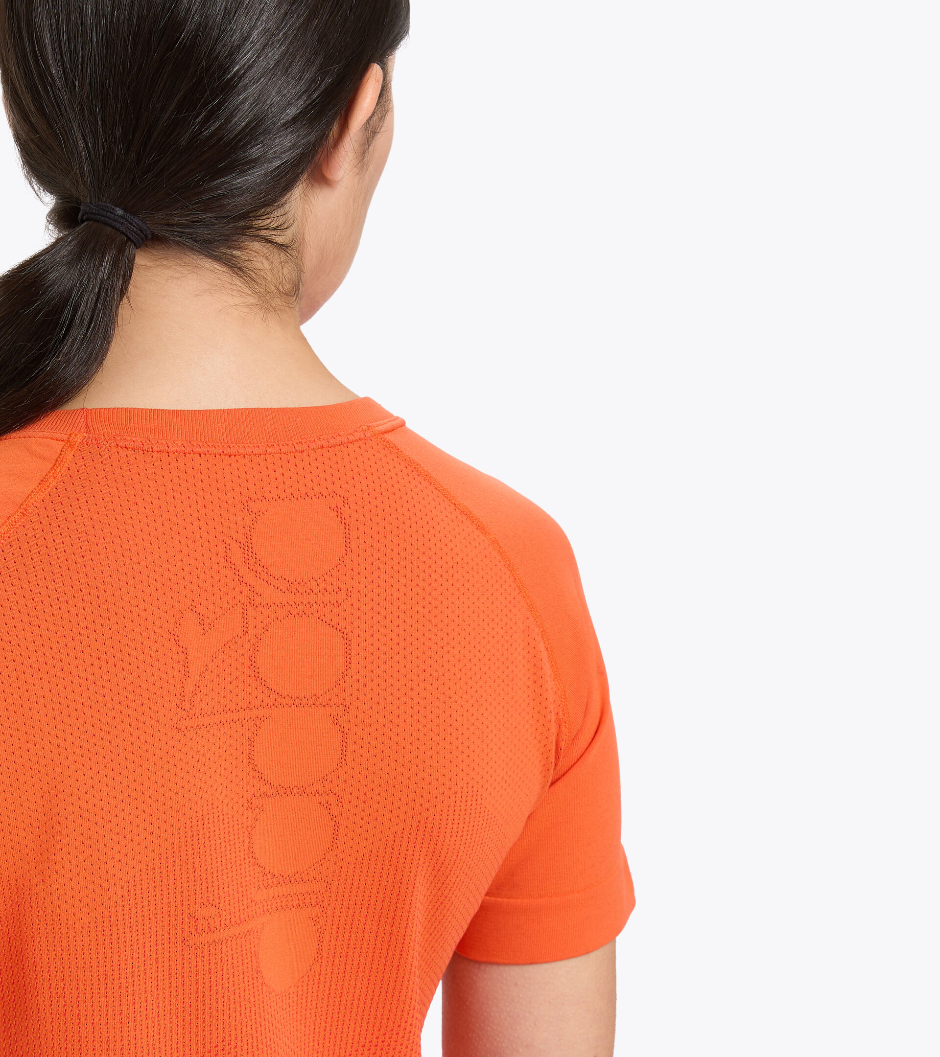 Italian-made running T-shirt - Women L. SS SKIN FRIENDLY T-SHIRT FIERY RED/ORANGE VERMILLION - Diadora