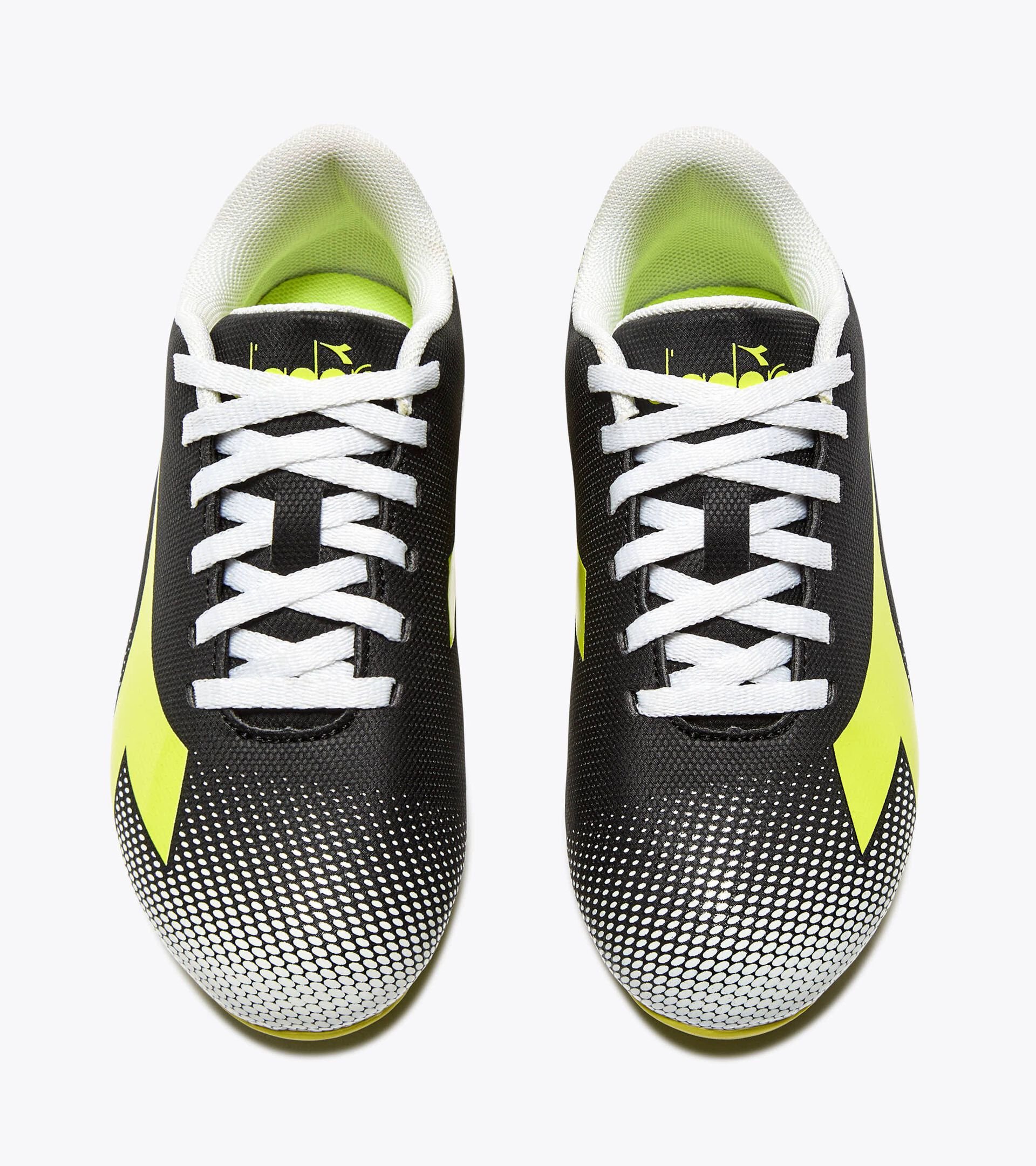 Calcio boots for hard grounds - Junior
 PICHICHI 8 MD JR BLACK/FLUO YELLOW DIADORA - Diadora