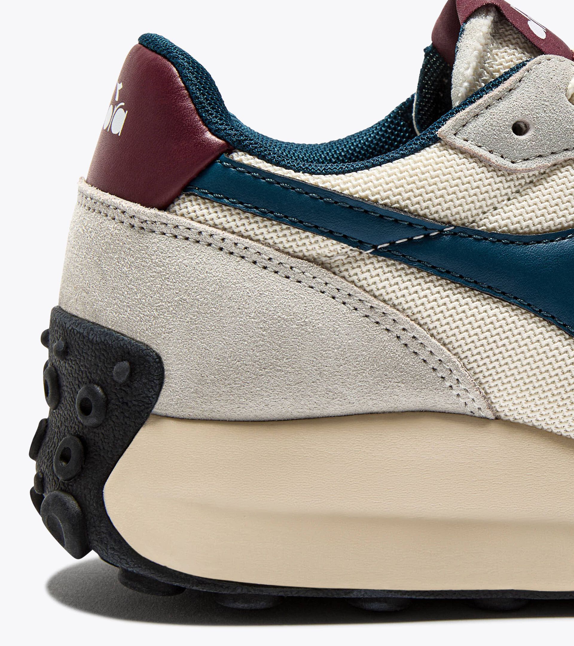 Zapatilla deportiva - Para todos los géneros RACE NY BLANCO INMACULADO - Diadora