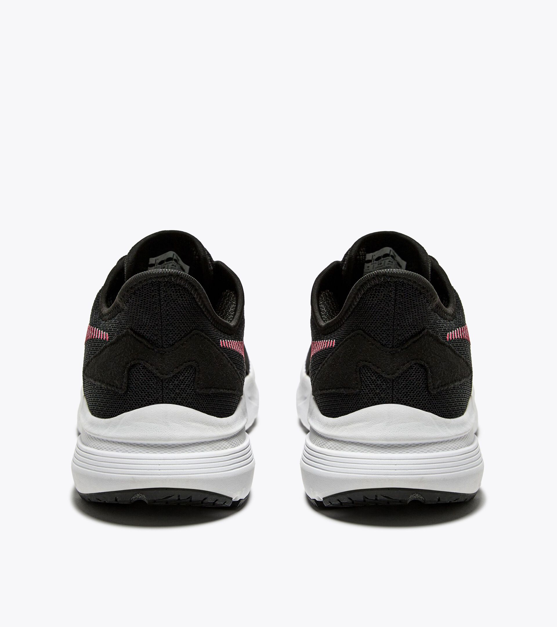 Walking shoe - Men PASSO 3 BLACK/WHITE (C7406) - Diadora