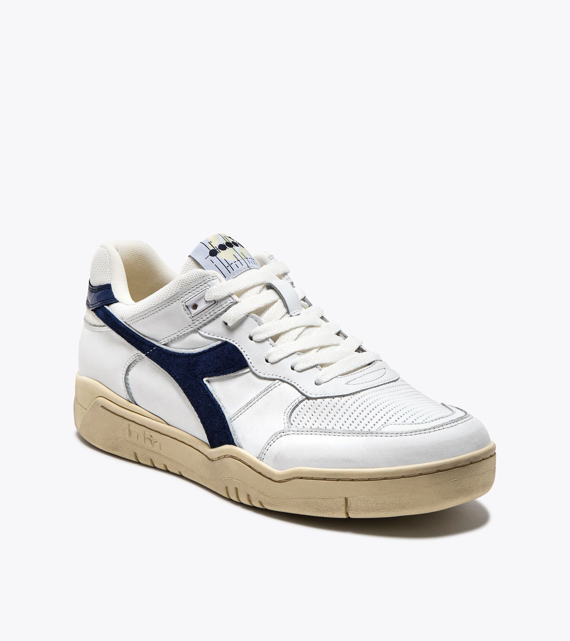 Heritage shoe - Gender Neutral B.560 USED WHITE/BLUE CORSAIR - Diadora