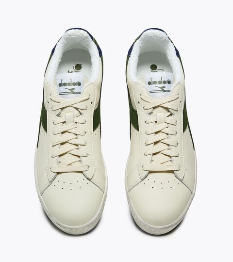 Sneakers - For every gender GAME LOW SUEDE TOWEL WHITE/GREEN - Diadora