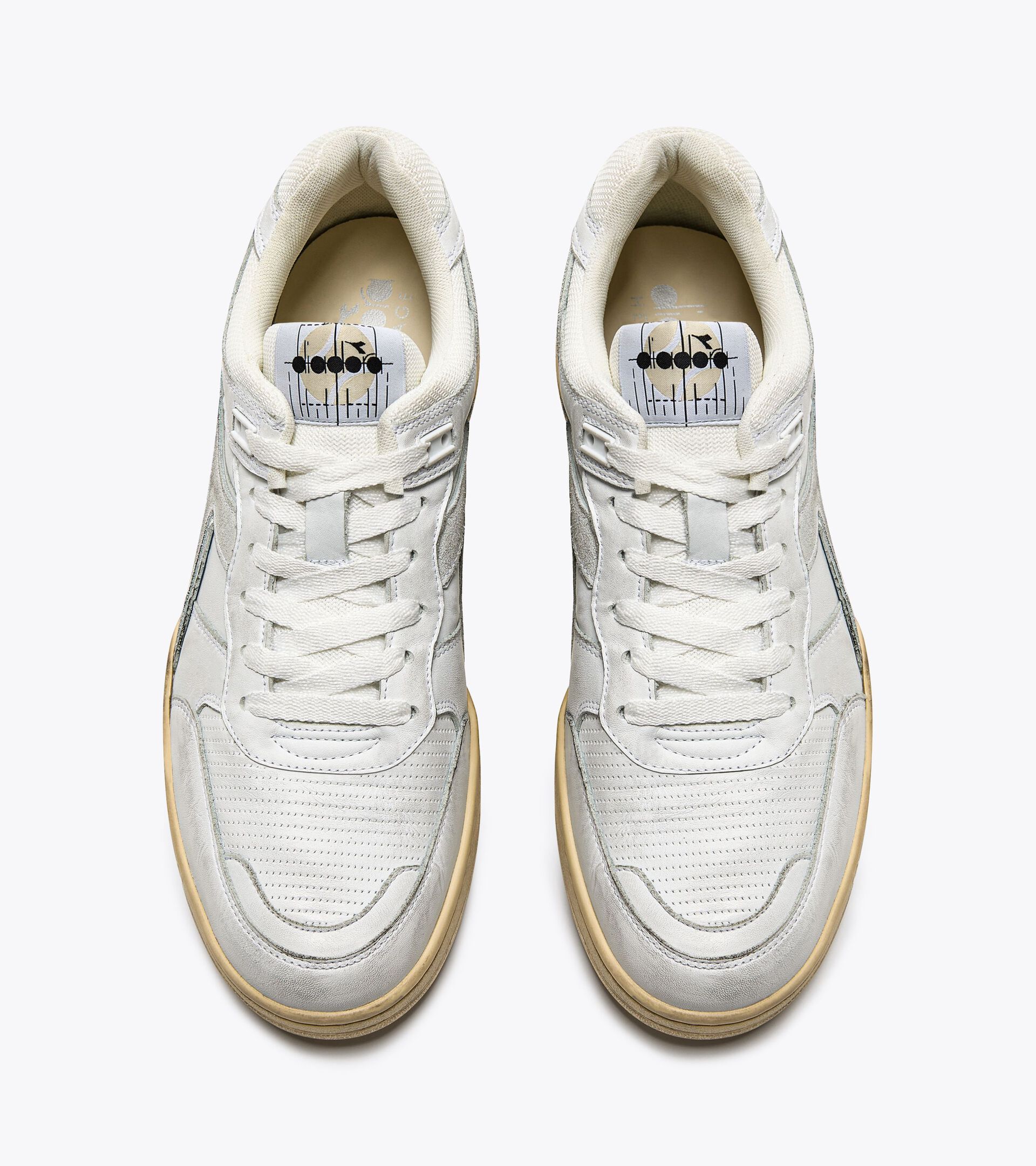 Heritage shoe - All-Gender B.560 USED WHITE - Diadora