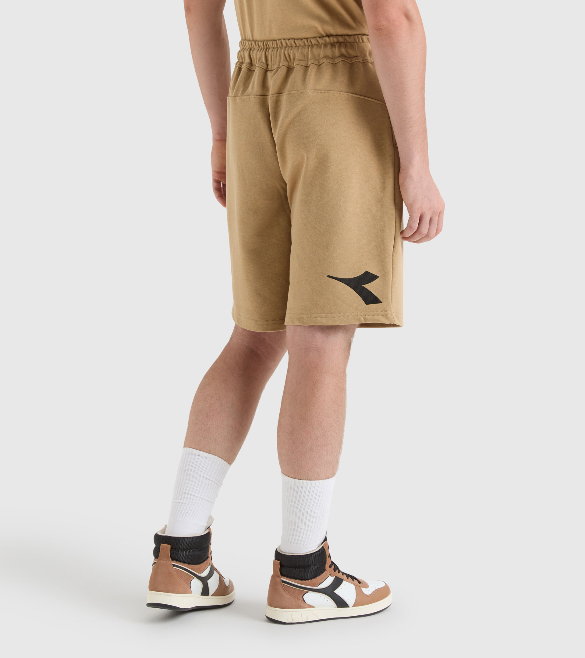 Bermudas de algodón - Unisex BERMUDA MANIFESTO BEIGE DORADO - Diadora