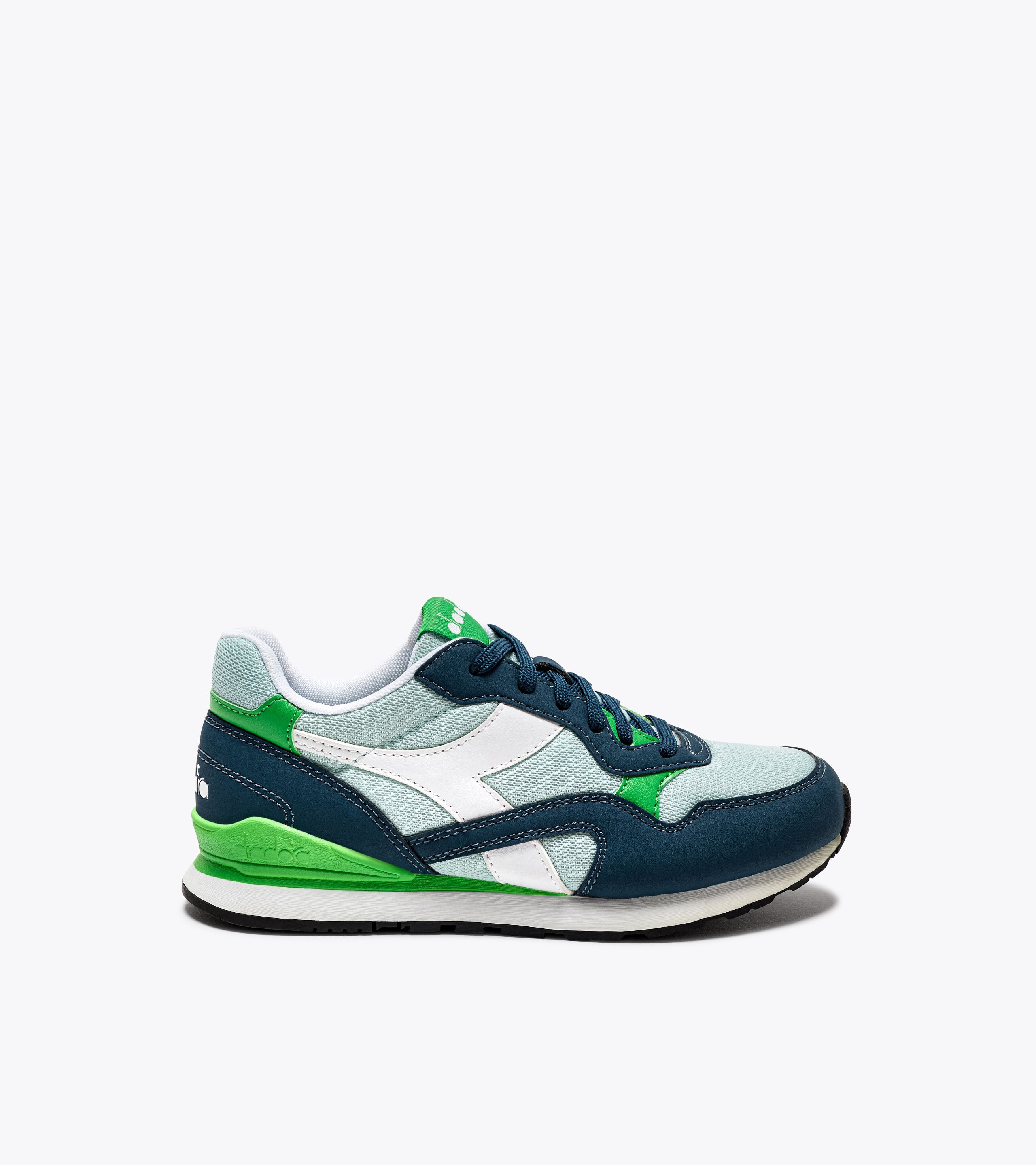 Dw sports kids trainers deals