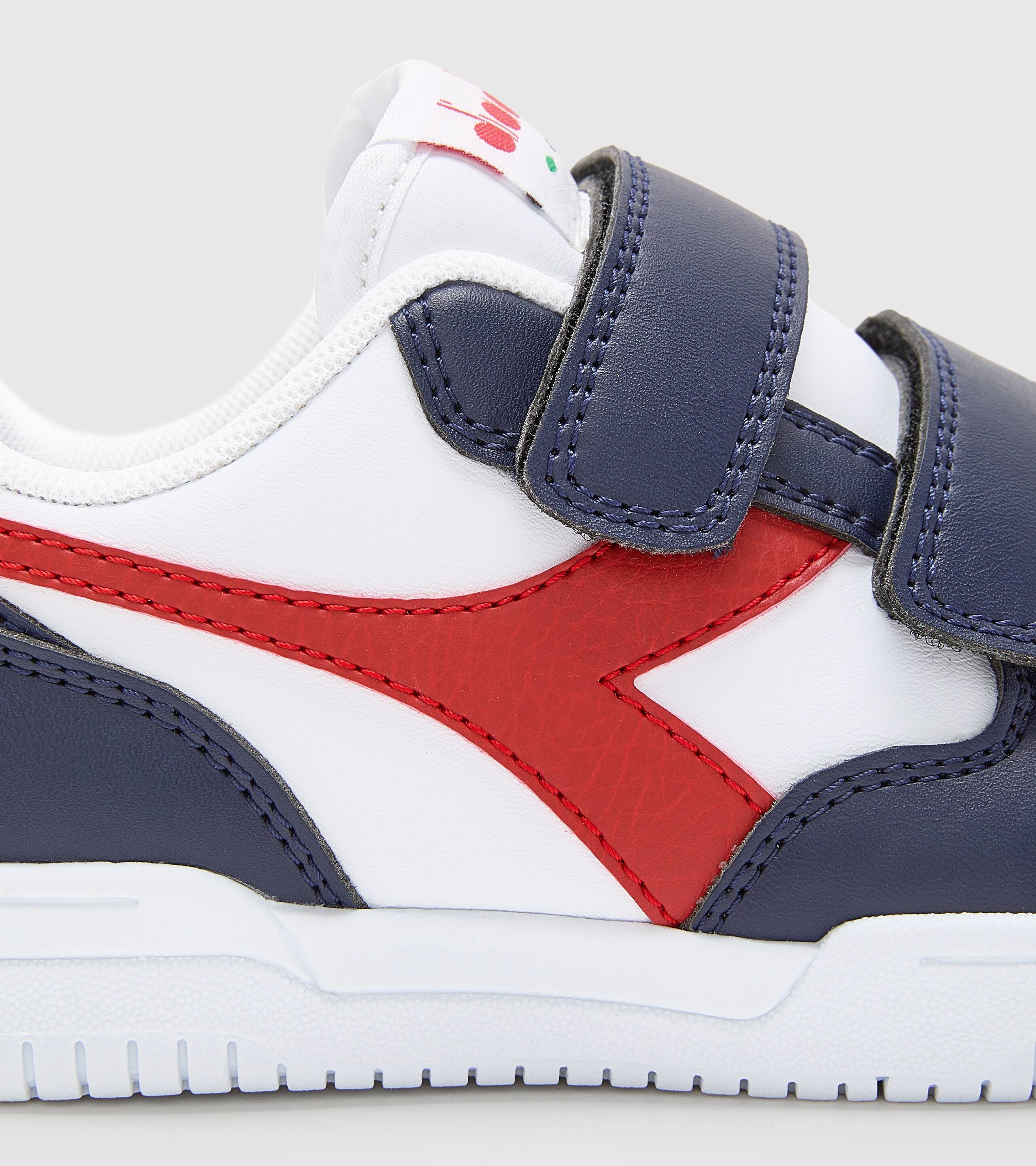 Diadora calcetto marrone best sale