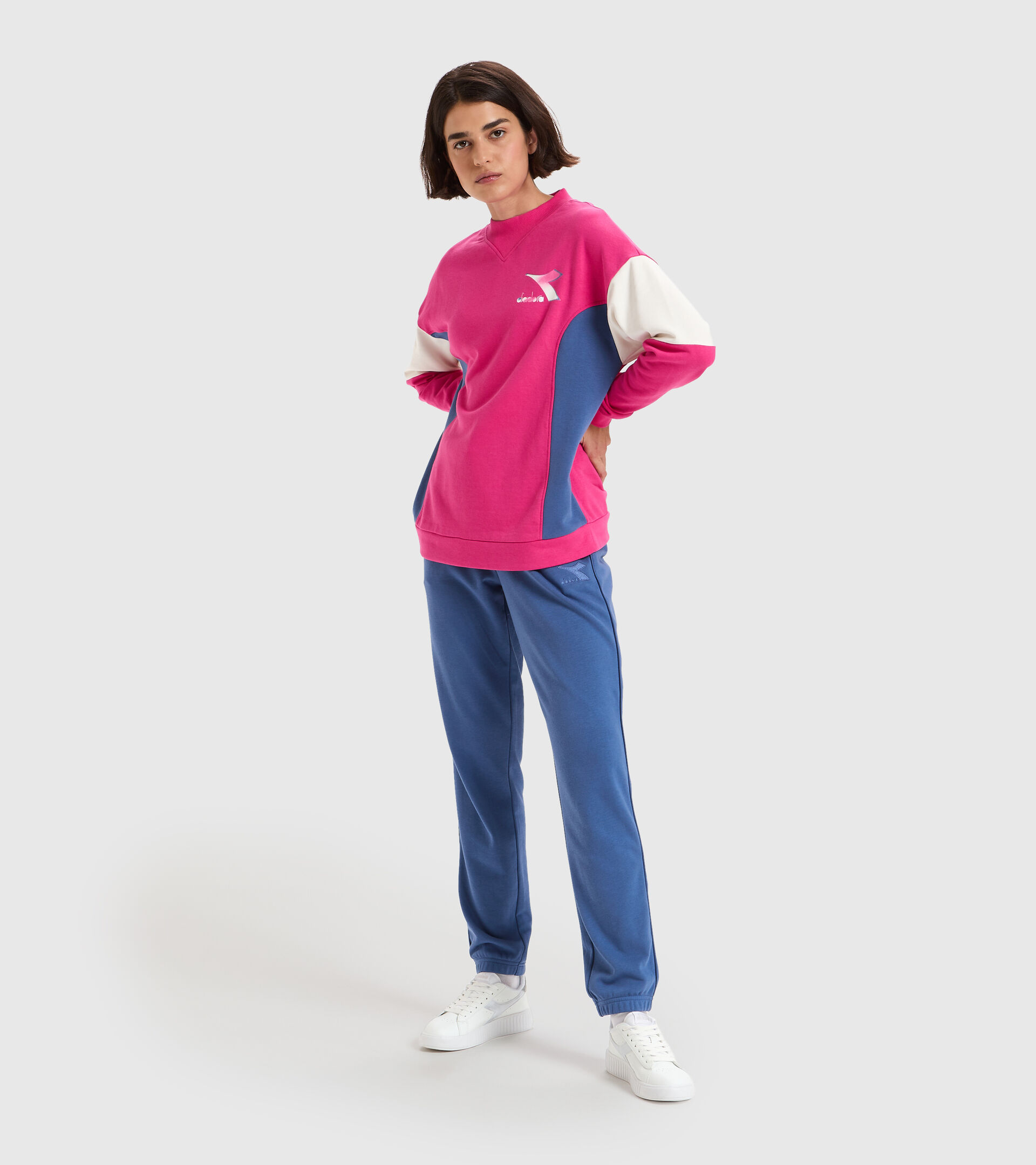 Apparel Sport DONNA L.SWEATSHIRT CREW LUSH ROSA MAGENTA Diadora