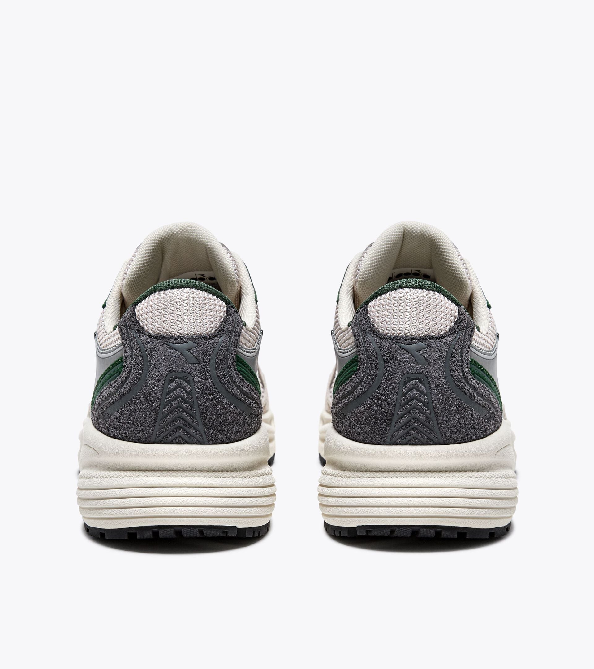 Sportlicher Sneaker - alle Geschlechter MYTHOS STAR GRIGIO CHIARO/METALLICO - Diadora
