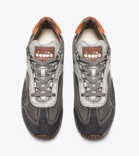 EQUIPE H DIRTY STONE WASH EVO, NICKEL FREE Heritage shoe - Gender Neutral EQUIPE H DIRTY STONE WASH EVO NICKEL FREE - Diadora